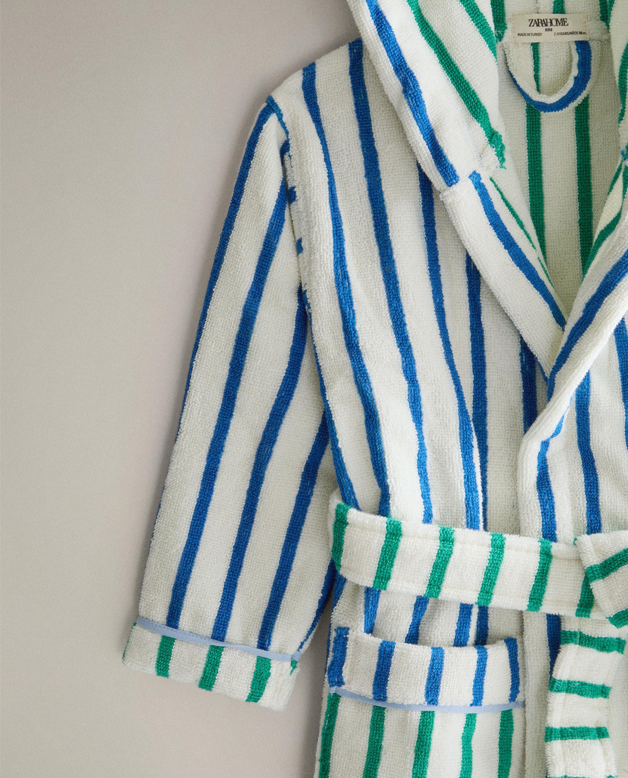 KIDS' STRIPED BATHROBE product thumbnail 2