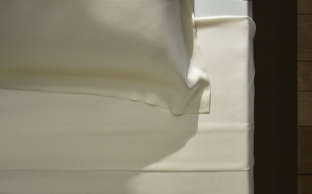 MULBERRY SILK FLAT SHEET