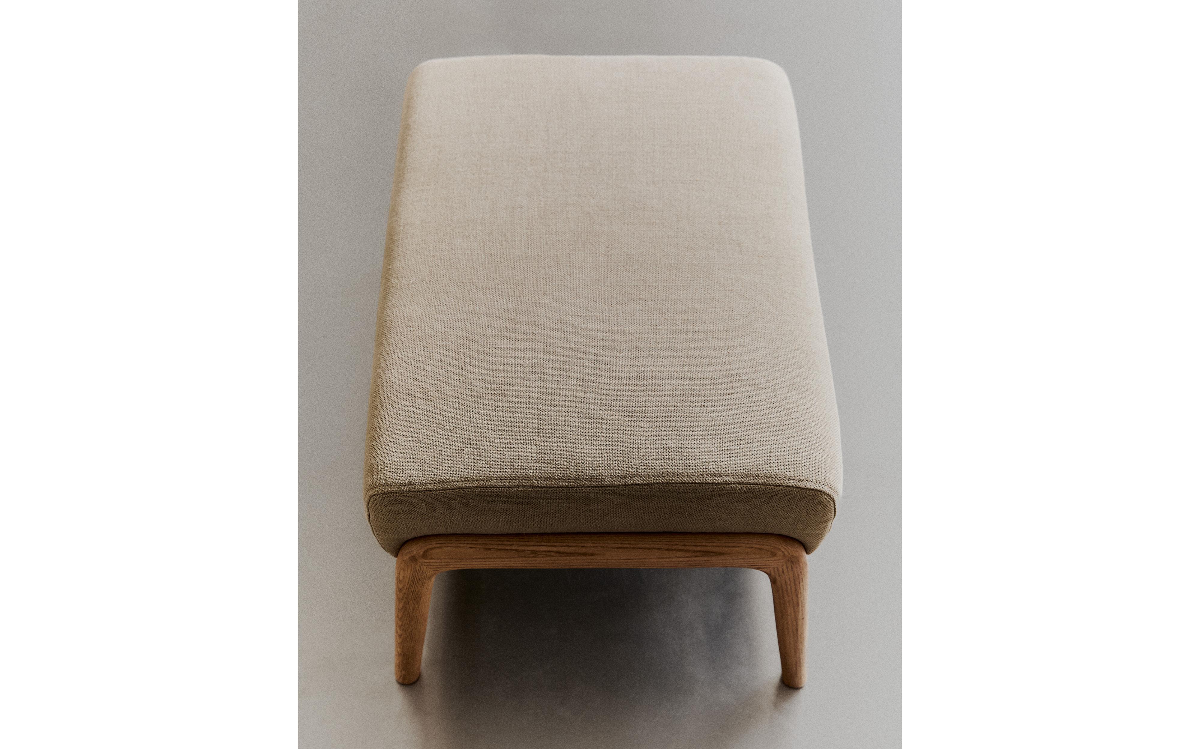 ASH WOOD AND LINEN FOOTREST STOOL | Zara Home United States of America