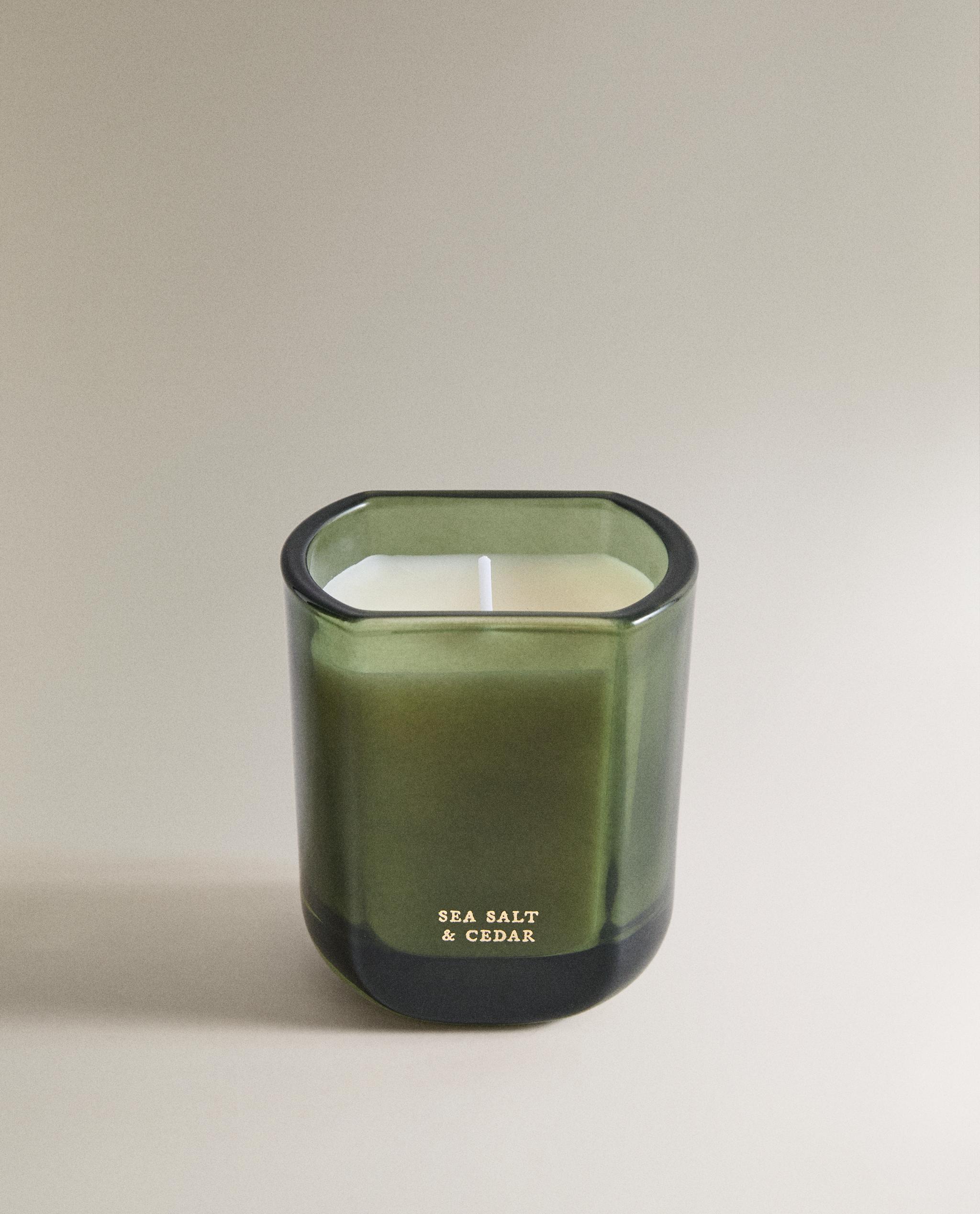(220 G) SEA SALT & CEDAR SCENTED CANDLE product thumbnail 5