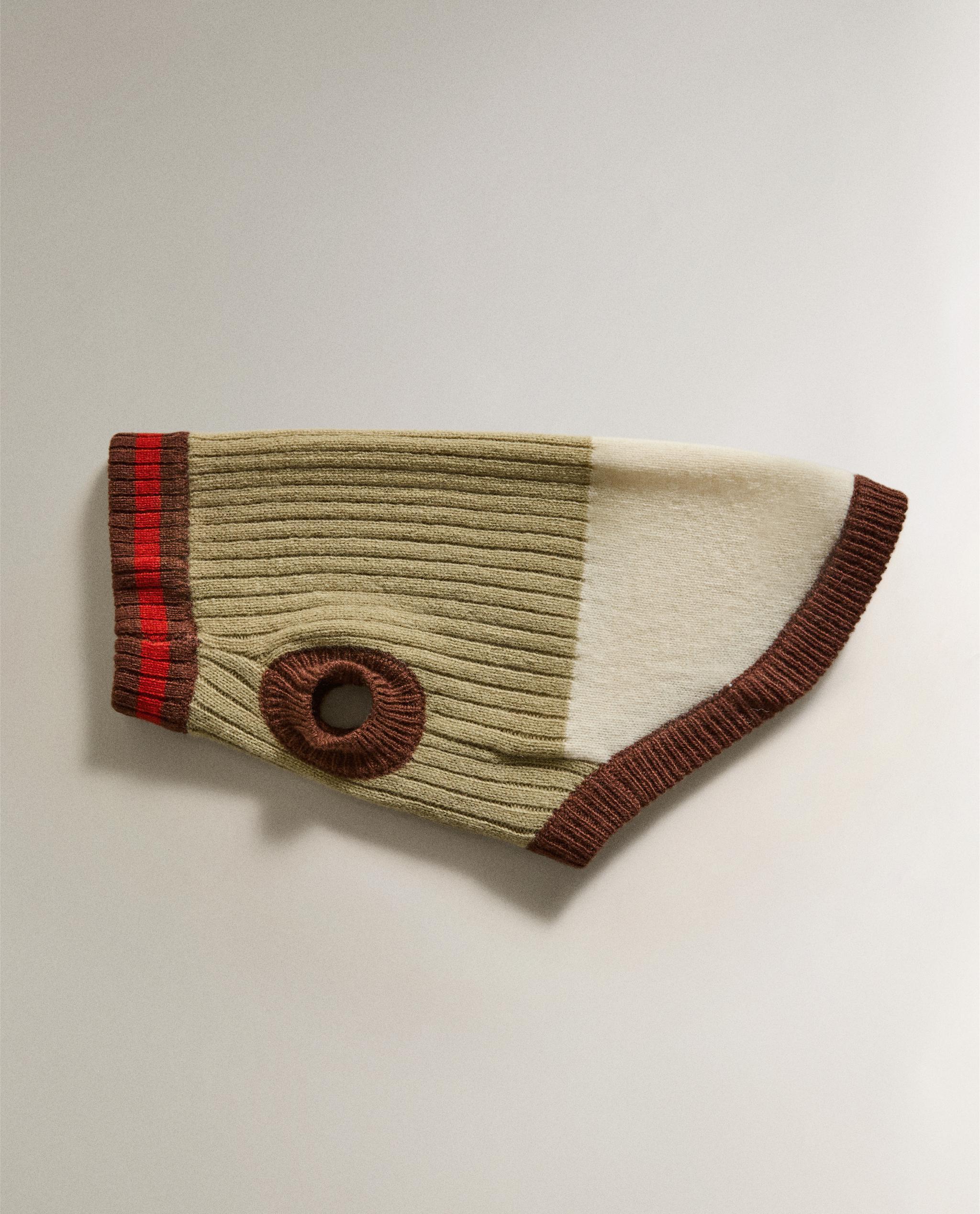 RIBBED PET SWEATER product thumbnail 2