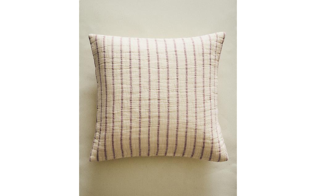 CAPA DE ALMOFADA INFANTIL DE GAZE LISTRADA