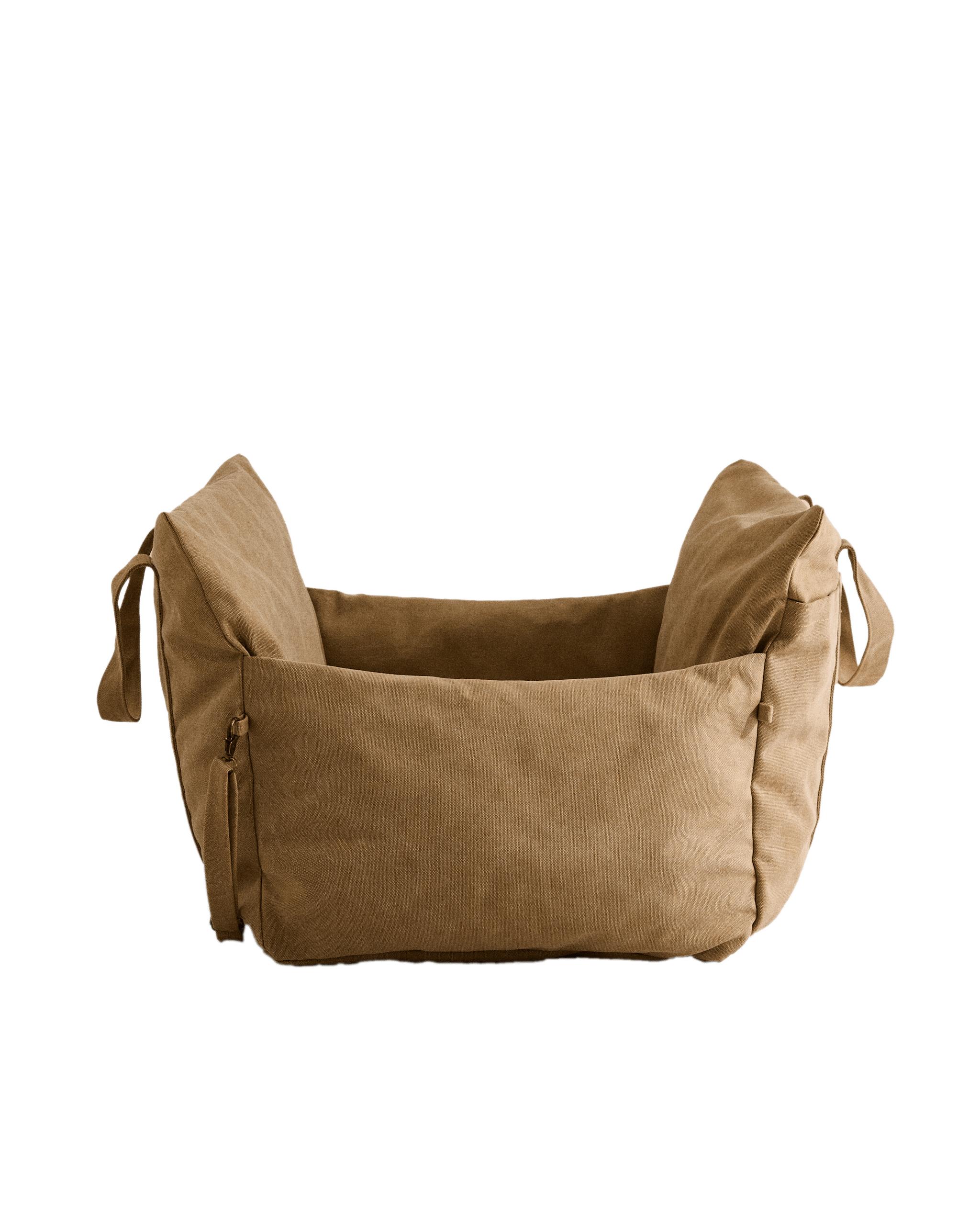 ペット用カーベッド | Zara Home 日本/Japan ペット用カーベッド | Zara Home 日本/Japan