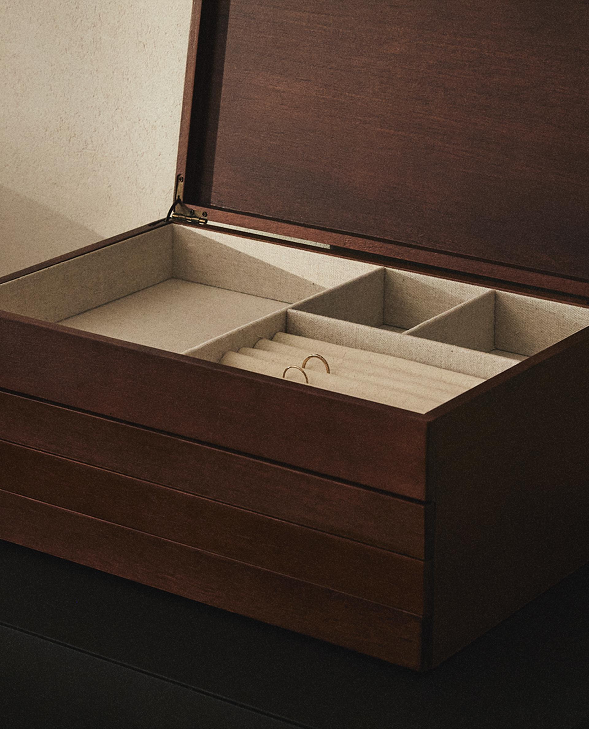 LARGE WOODEN JEWELLERY BOX WITH DRAWERS Zara Home United Kingdom