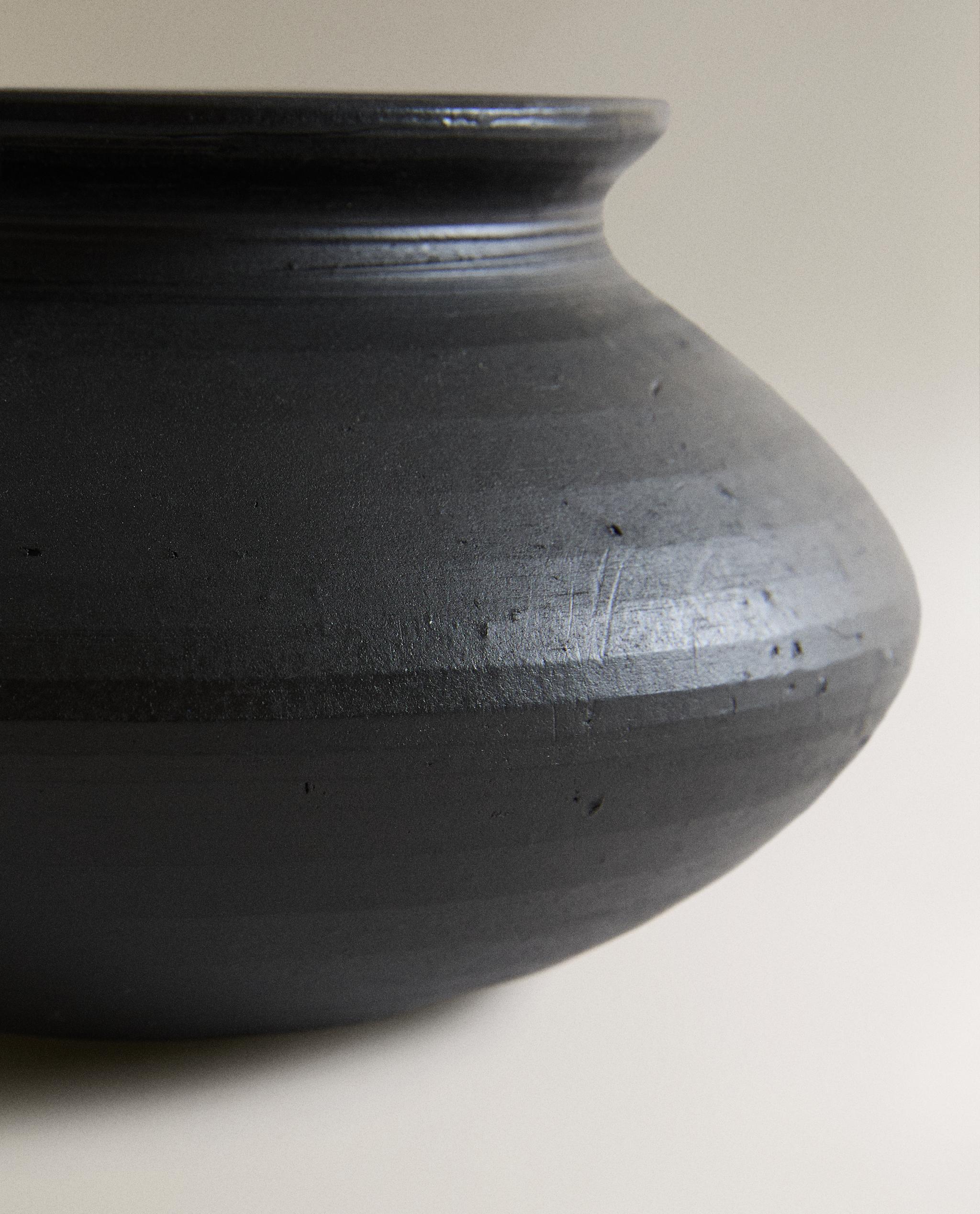 KENZAN DECORATIVE OVAL VASE product thumbnail 5