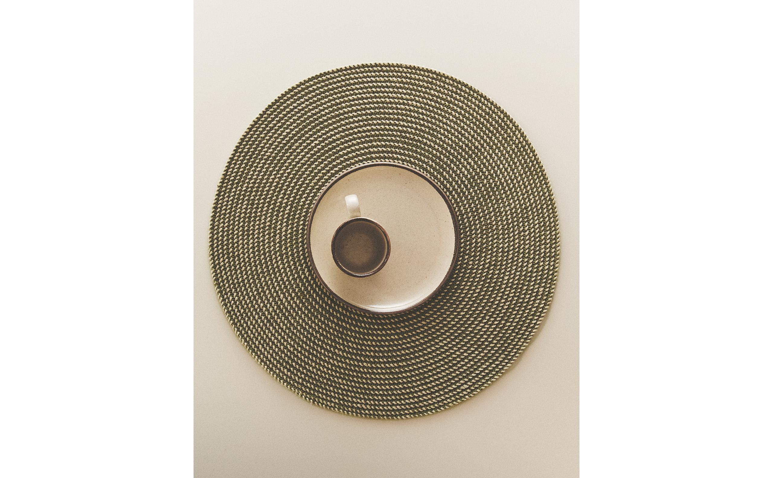 PACK OF PAPER PLACEMATS (PACK OF 2) product thumbnail 9
