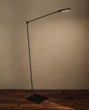 METALNA PODNA LED LAMPA