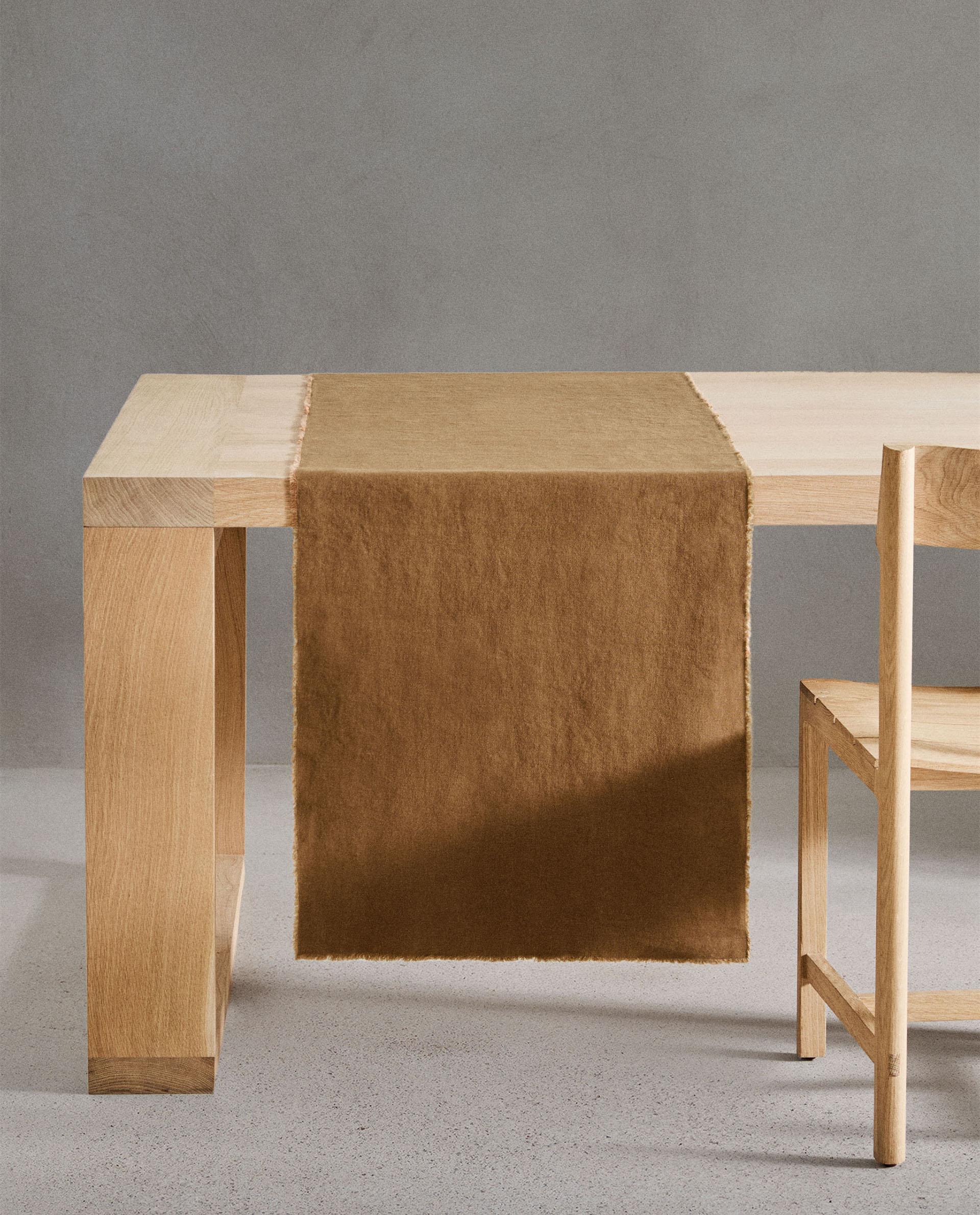 TABLE RUNNER 01 | Zara Home 日本/Japan