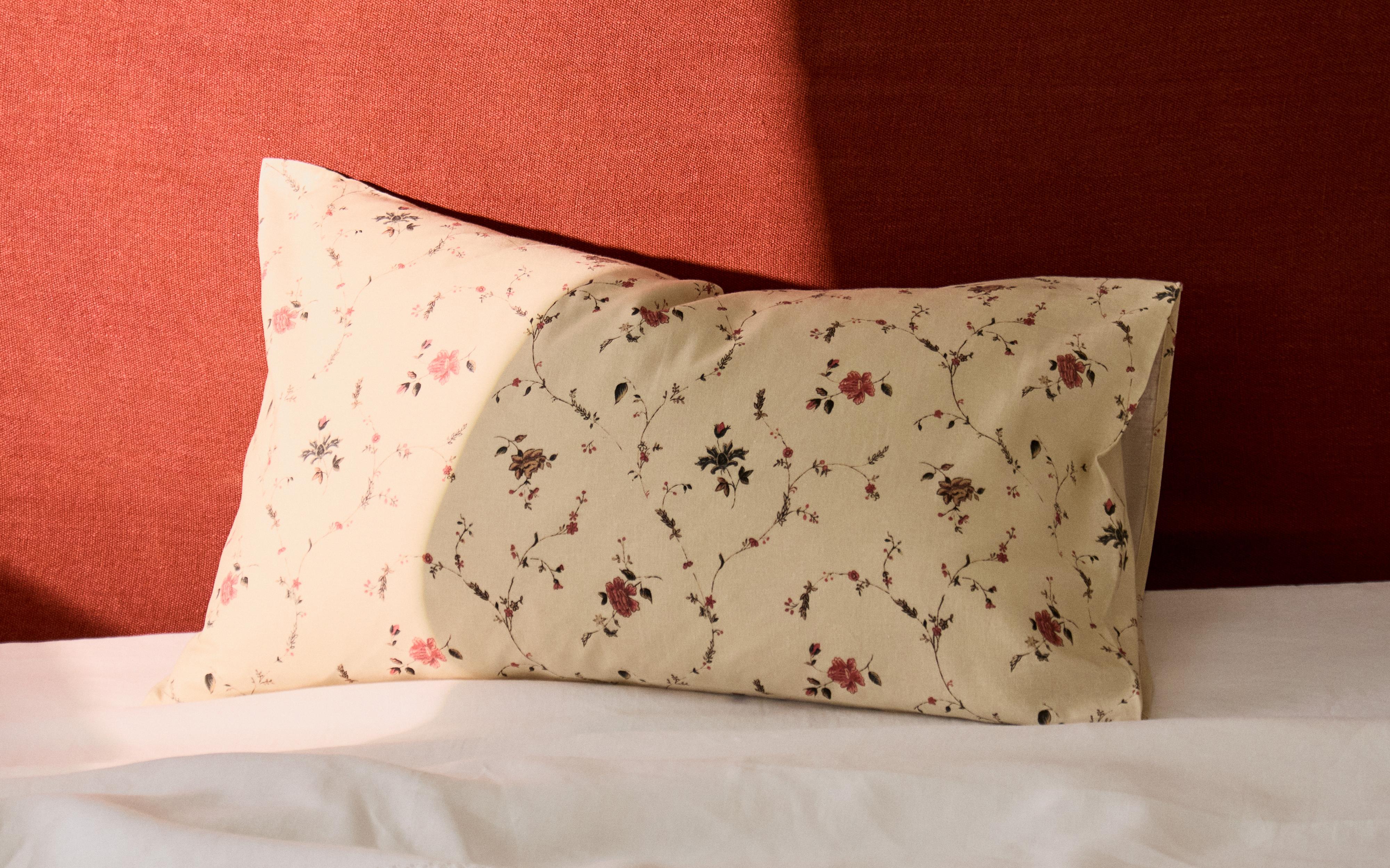FLORAL PRINT COTTON LINEN PILLOWCASE | KATHARINE POLE product thumbnail 8