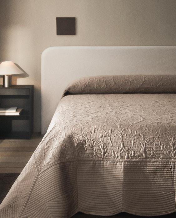 KABARTMALI KAPİTONE YORGAN