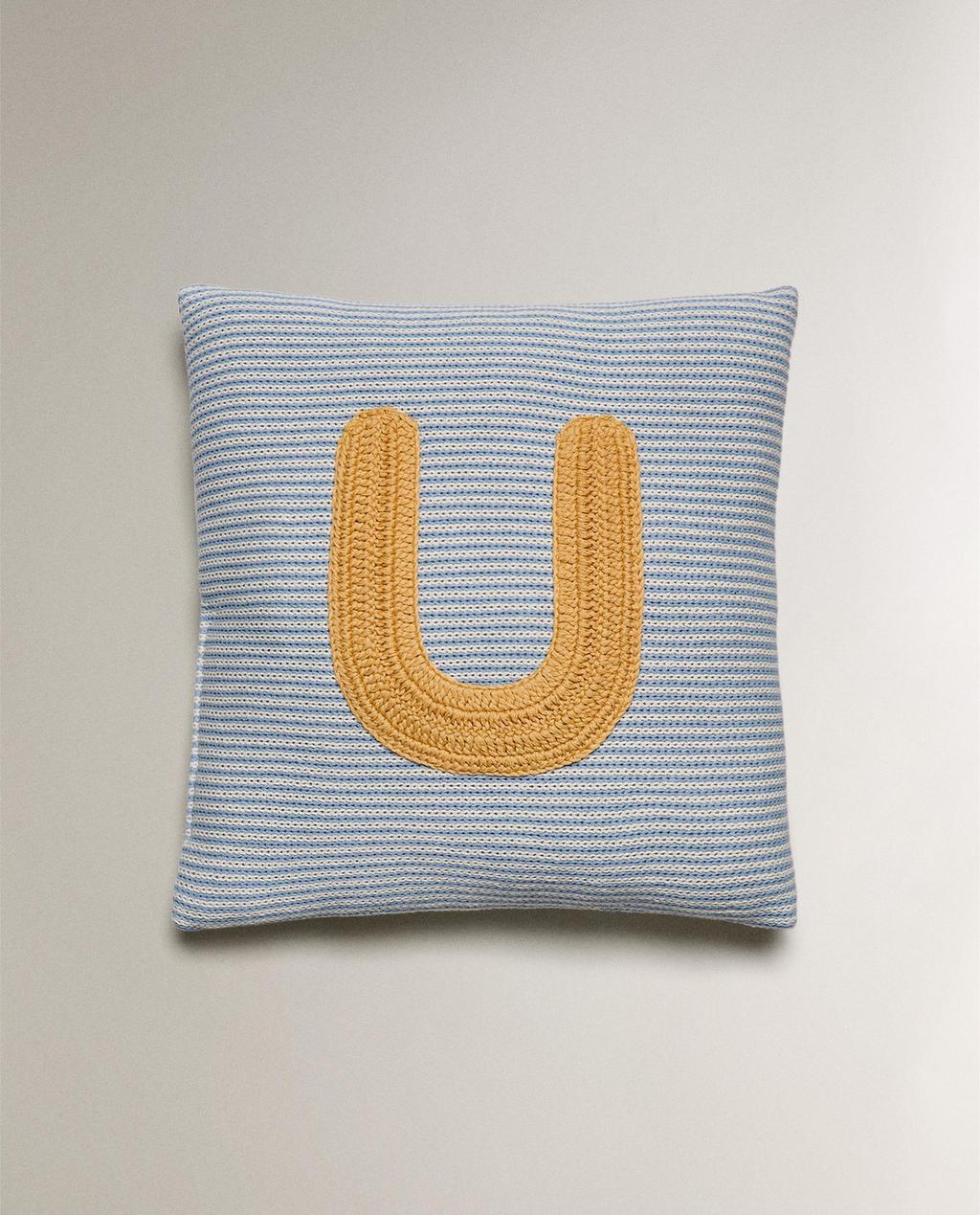 KIDS' EMBROIDERED LETTER U CUSHION
