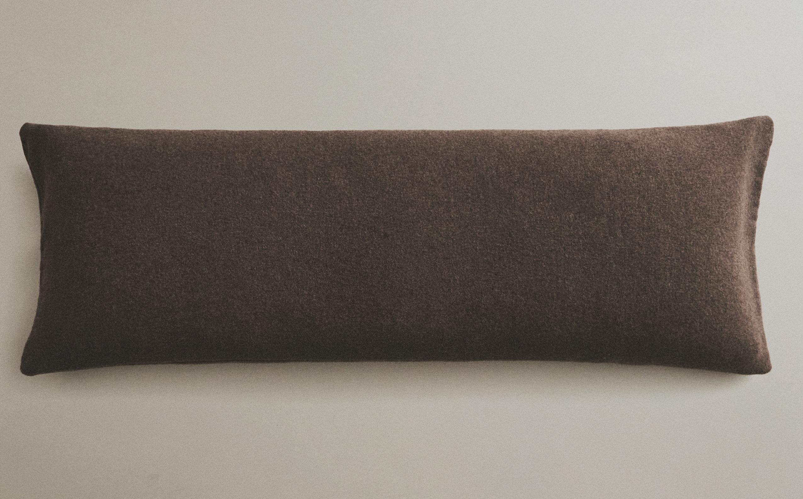 ウール クッションカバー | Zara Home 日本/Japan