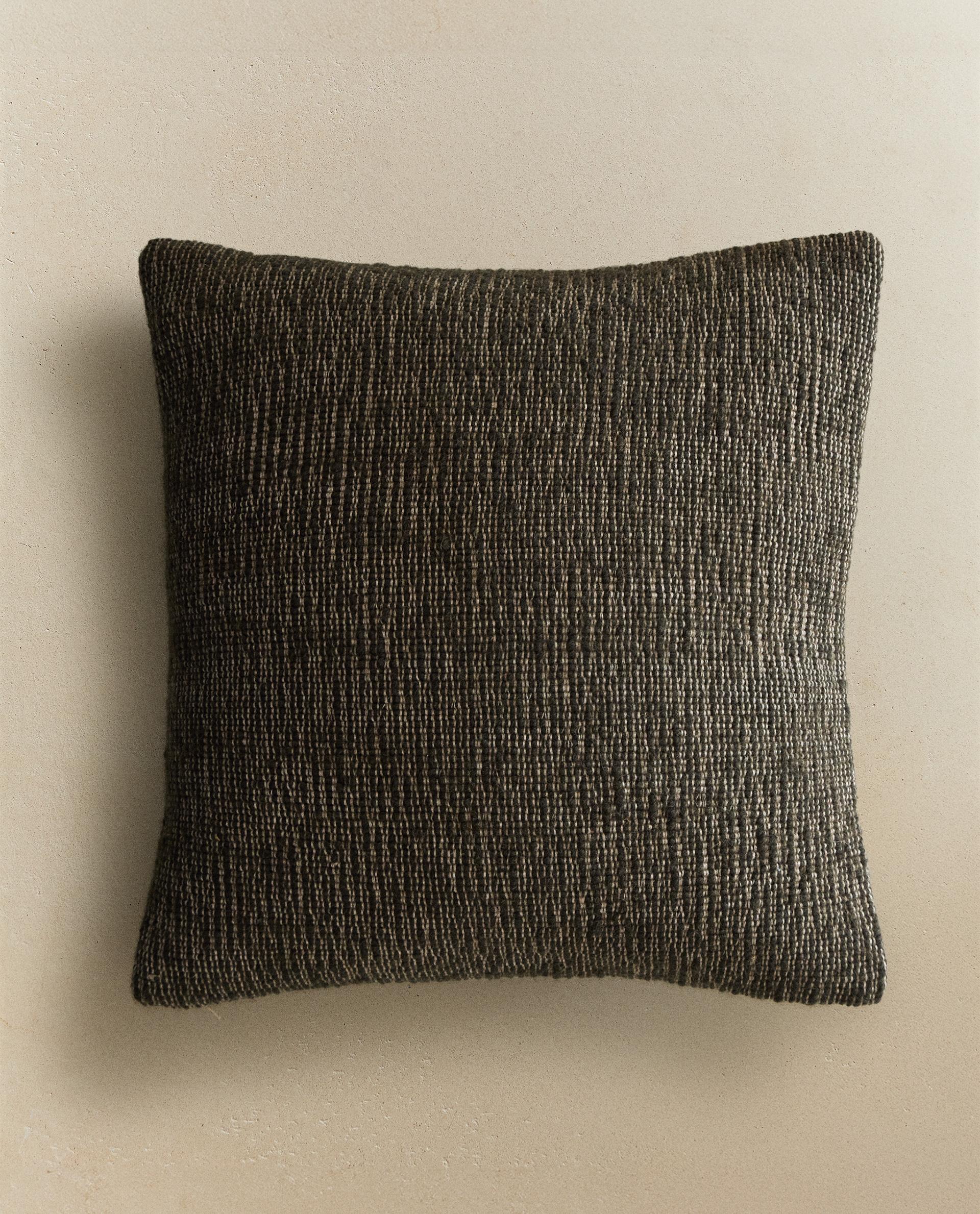 ベッドルームクッション - Online Sale | Zara Home 日本/Japan