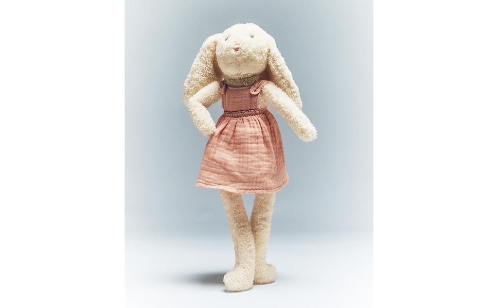 צעצוע רך בצורת ארנב