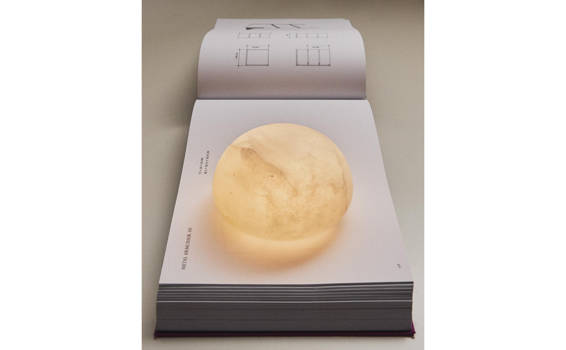 ROUND ALABASTER TABLE LAMP ROUND ALABASTER TABLE LAMP