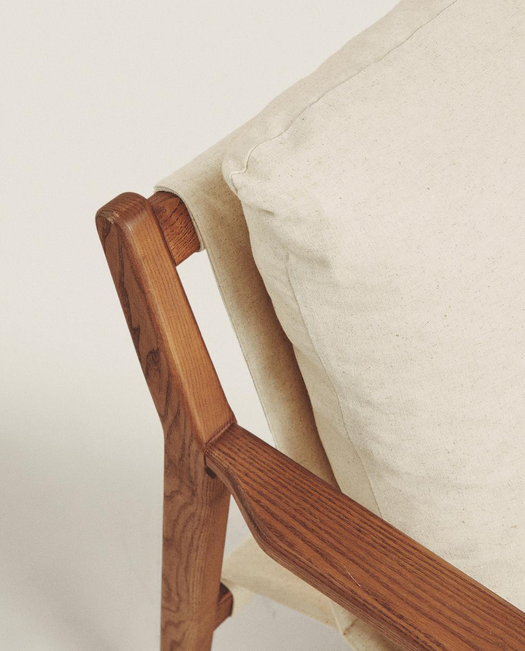 WOODEN ARMCHAIR WITH REMOVABLE CUSHION