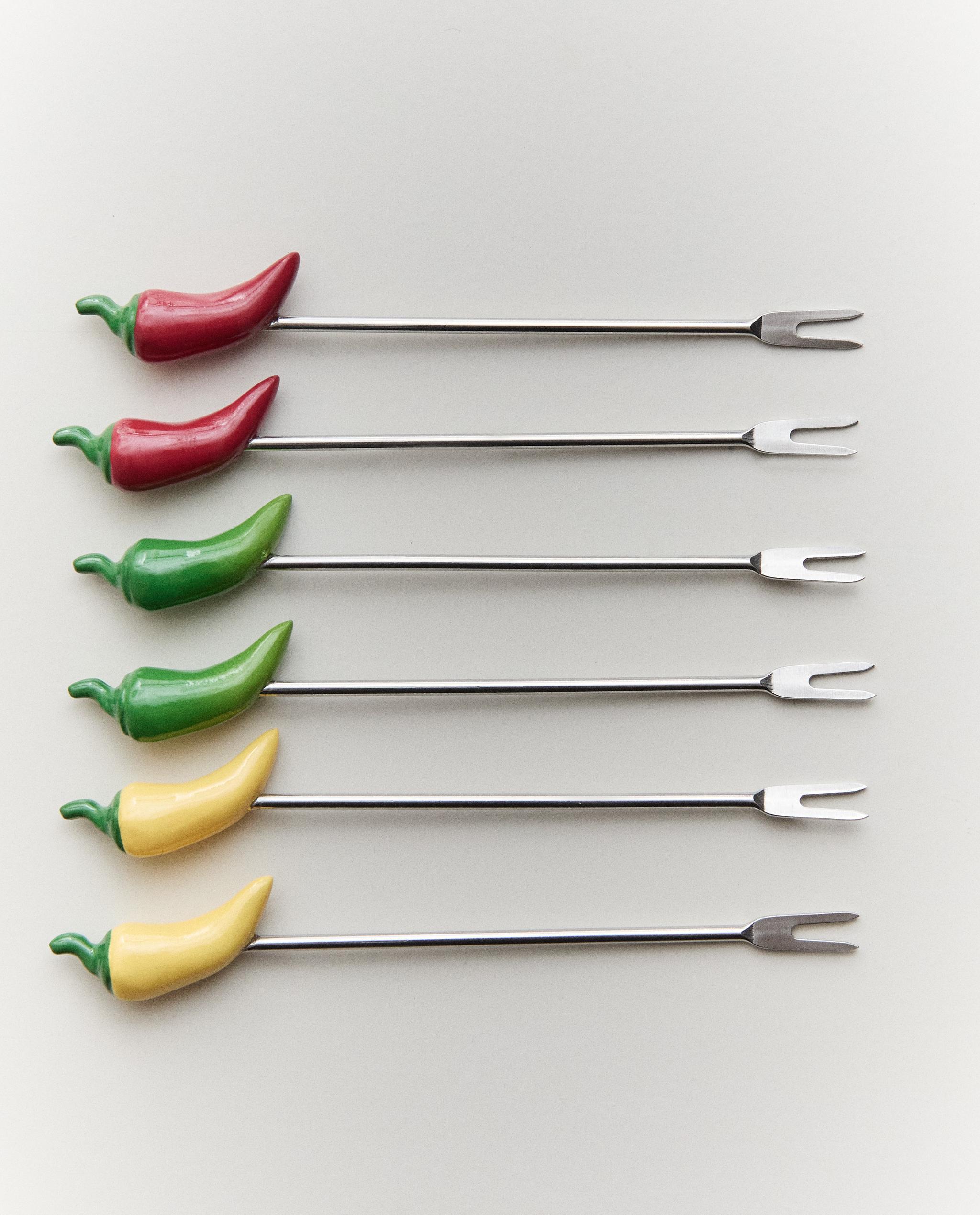 PACK OF CHILLI PEPPER COCKTAIL PICKS product thumbnail 9