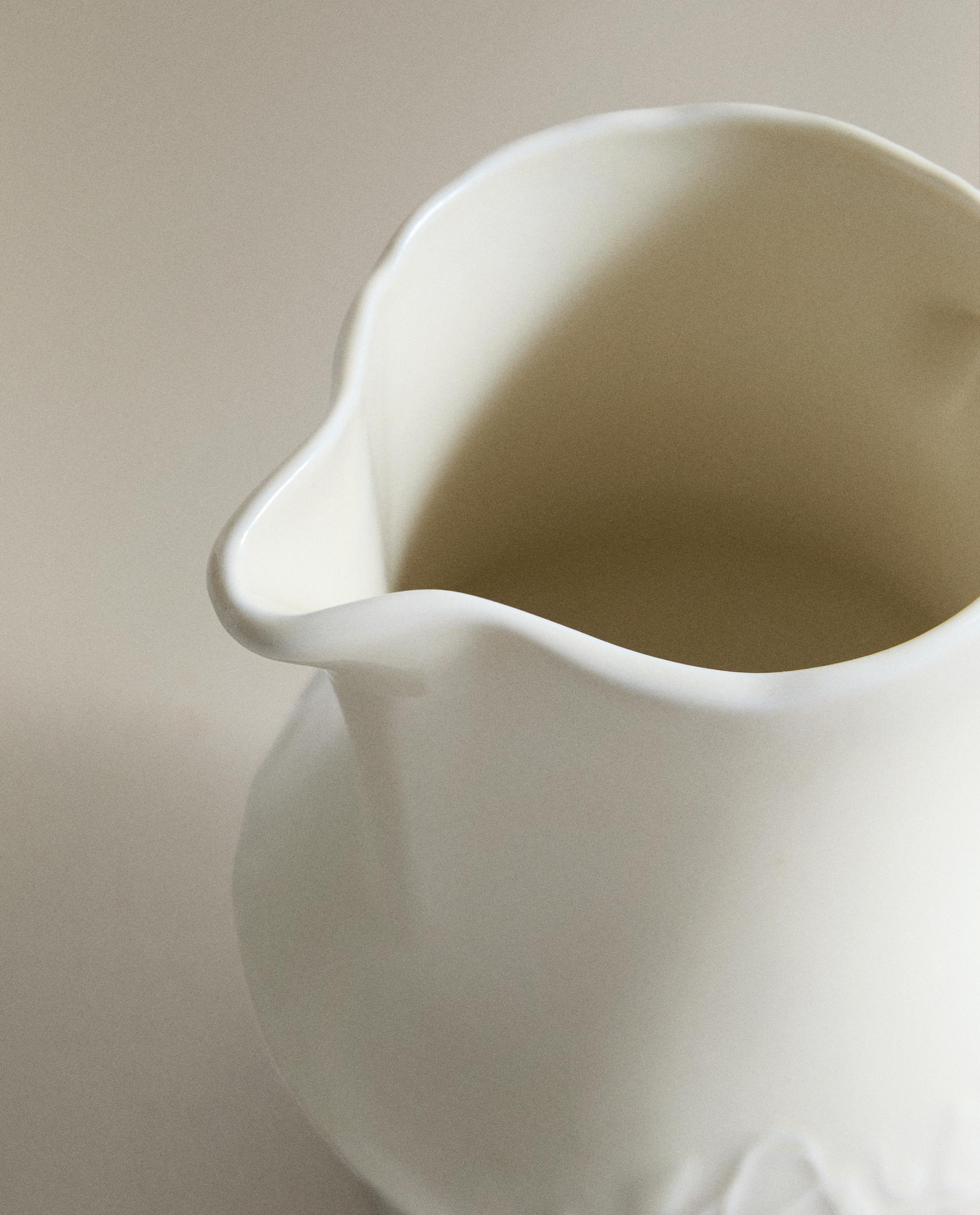 GRAPE PORCELAIN MILK JUG product thumbnail 2