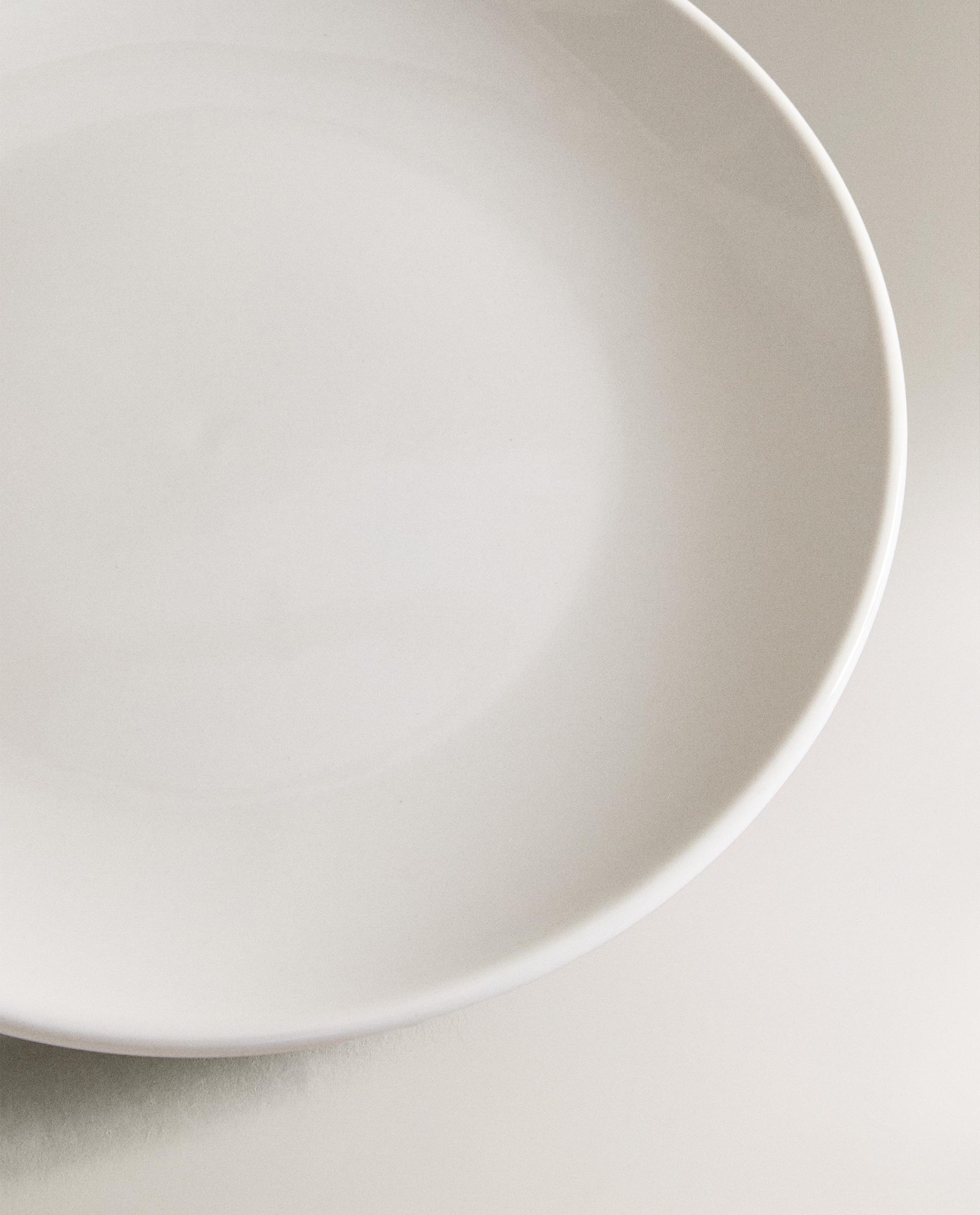 STONEWARE DESSERT PLATE