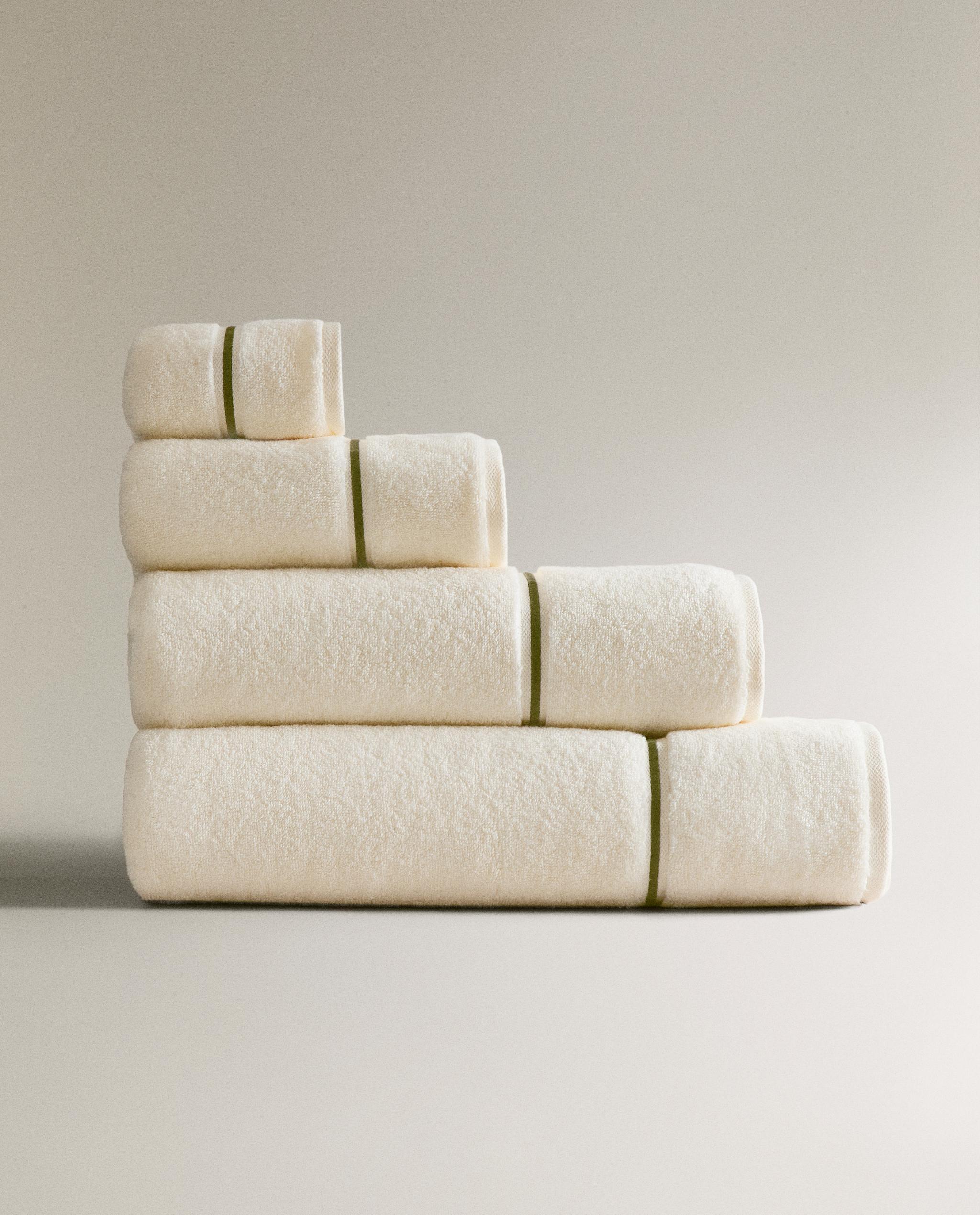 EMBROIDERED TRIM BATH TOWEL product thumbnail 5