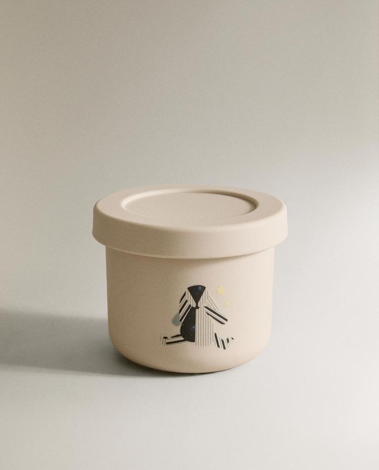 BĒRNU TRUSĪŠA SILIKONA PUSDIENU KĀRBIŅA