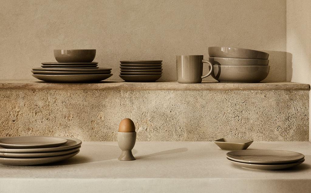 STONEWARE TABLEWARE