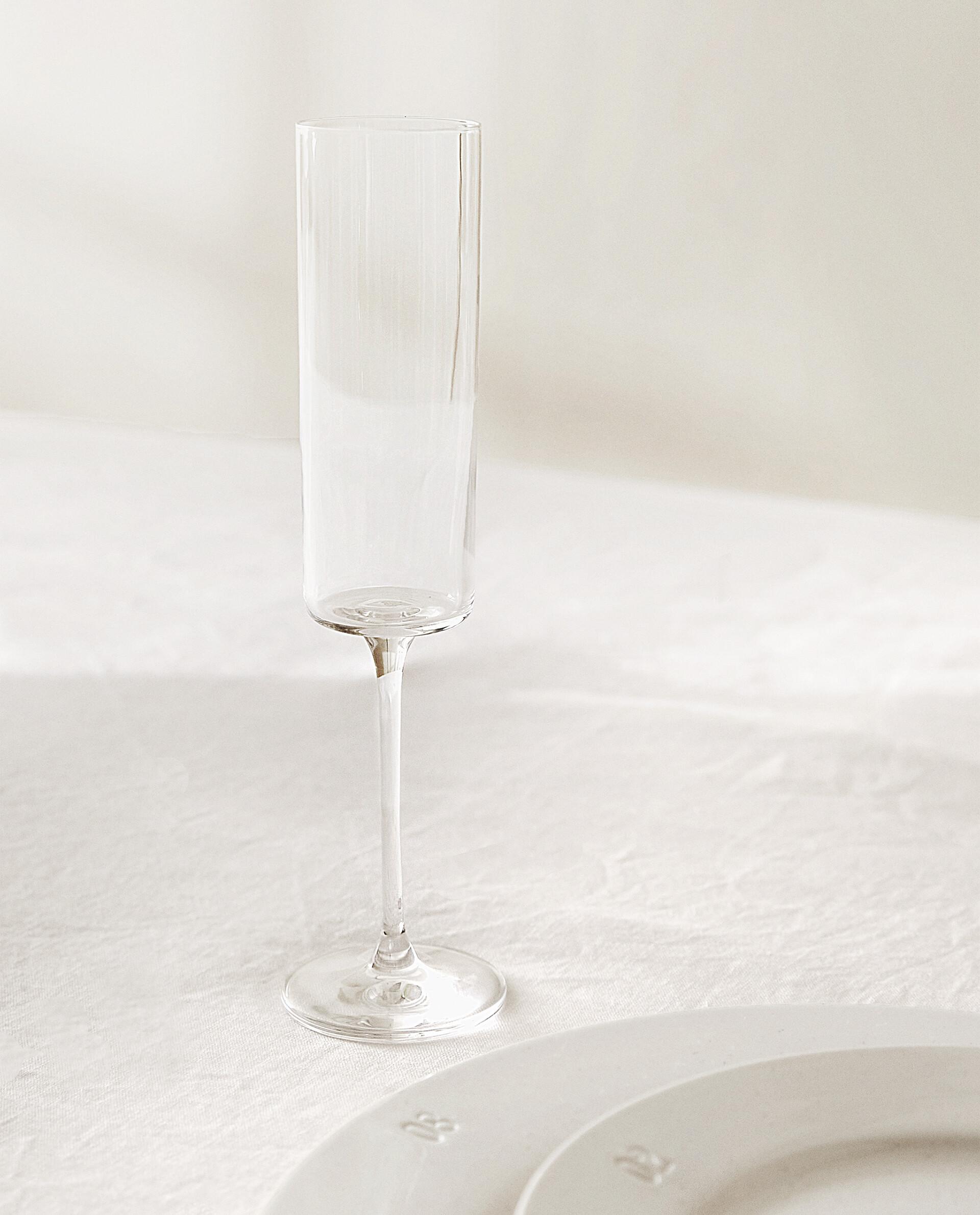 STRAIGHT CRYSTALLINE FLUTE GLASS product thumbnail 10