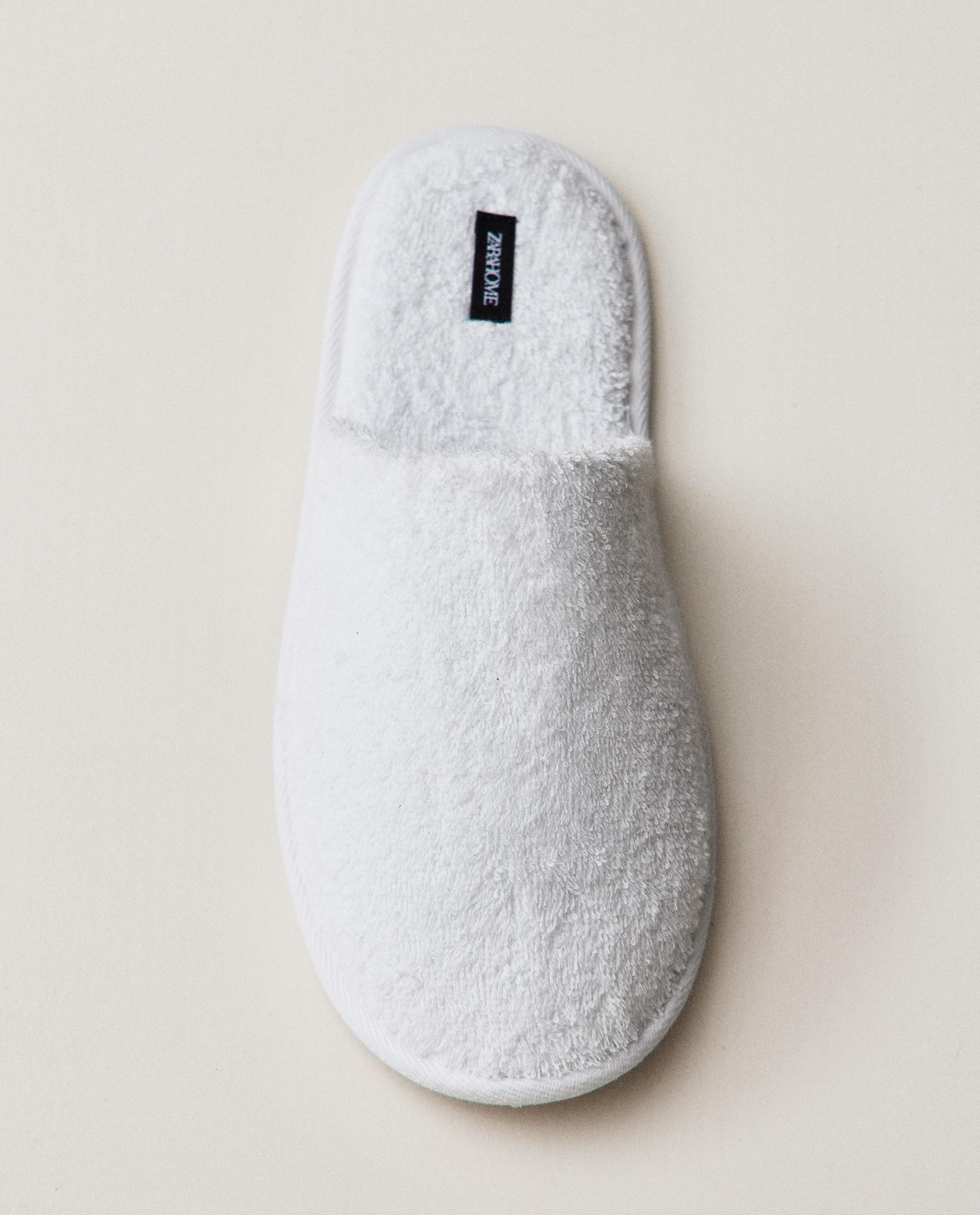 TERRY BATHROOM SLIPPERS product thumbnail 11