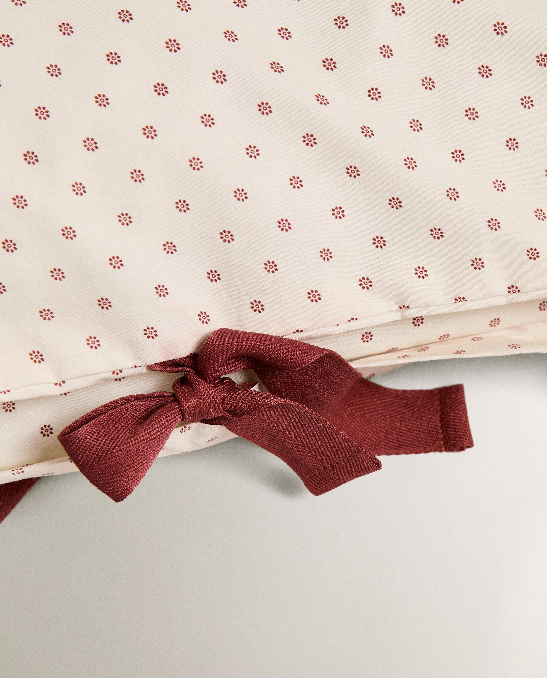 CHILDREN'S MINI FLORAL PRINT PILLOWCASE