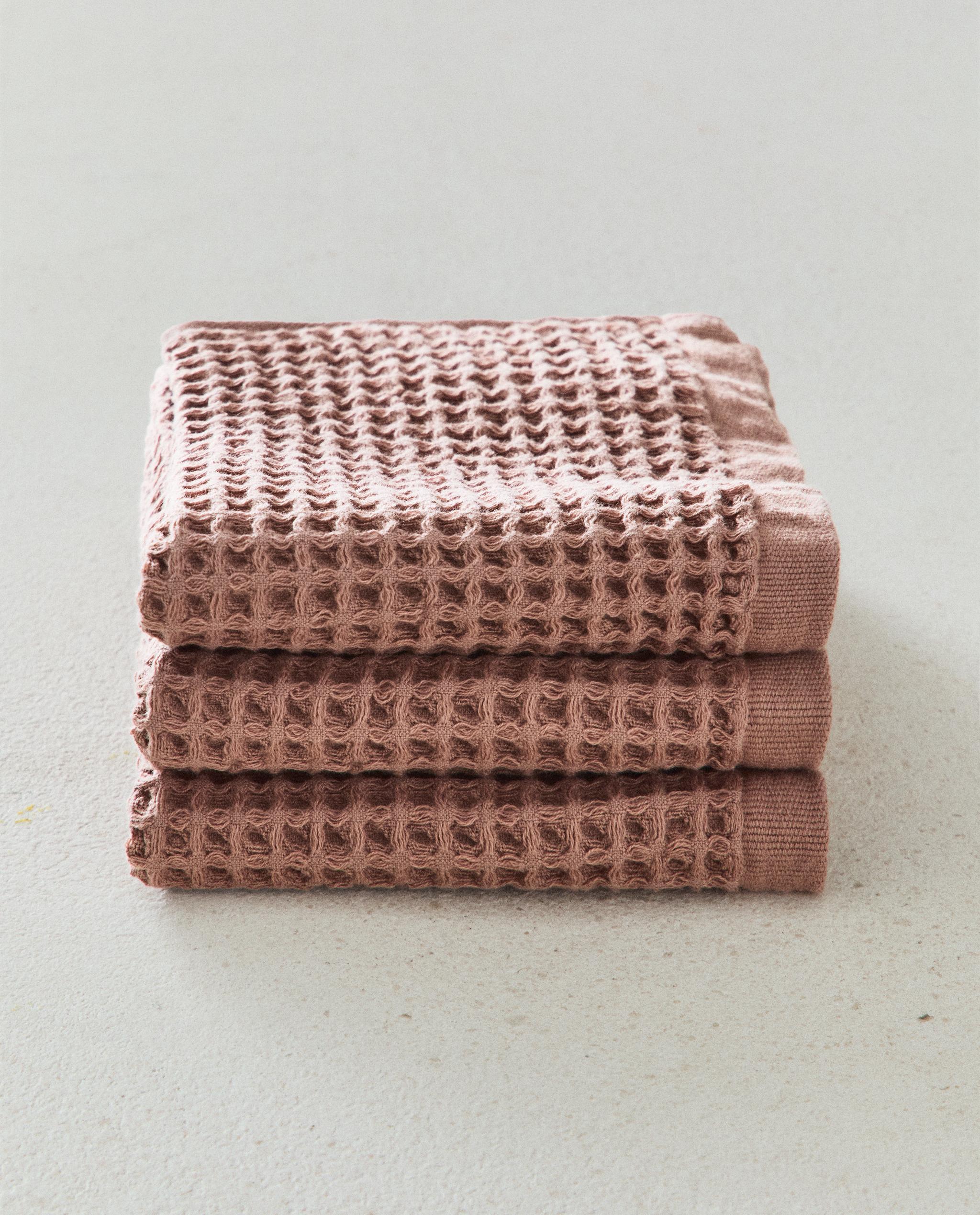 WAFFLE-KNIT COTTON HAND TOWEL (PACK OF 3) product thumbnail 16