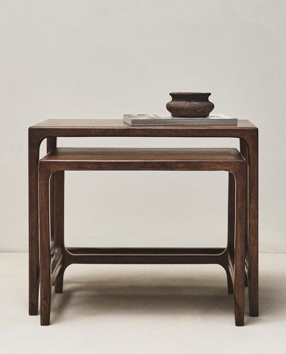 שולחנות משתלבים מעץ (סט של 2)