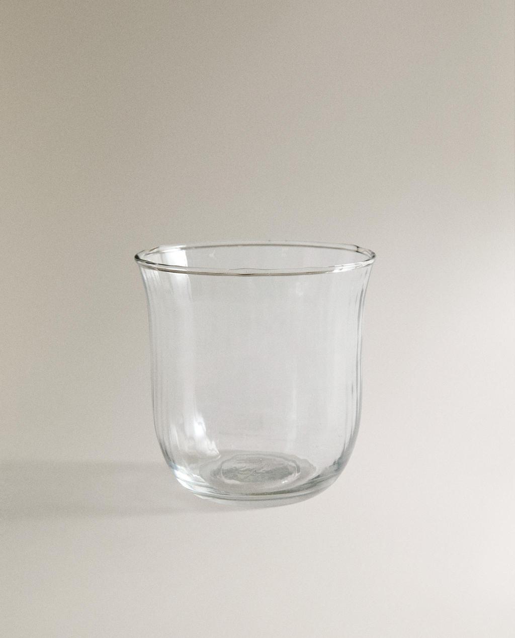RAISED DESIGN GLASS TUMBLER