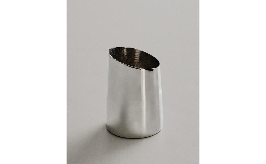 STEEL VASE STEEL VASE