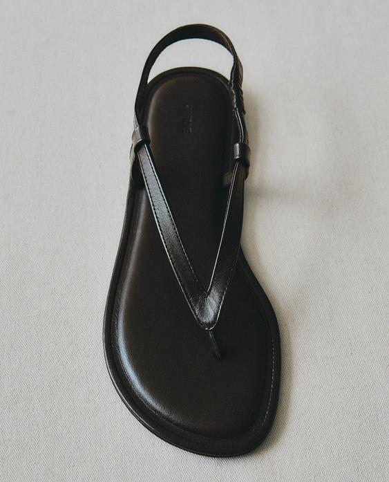 SANDÀLIA PLANA PELL