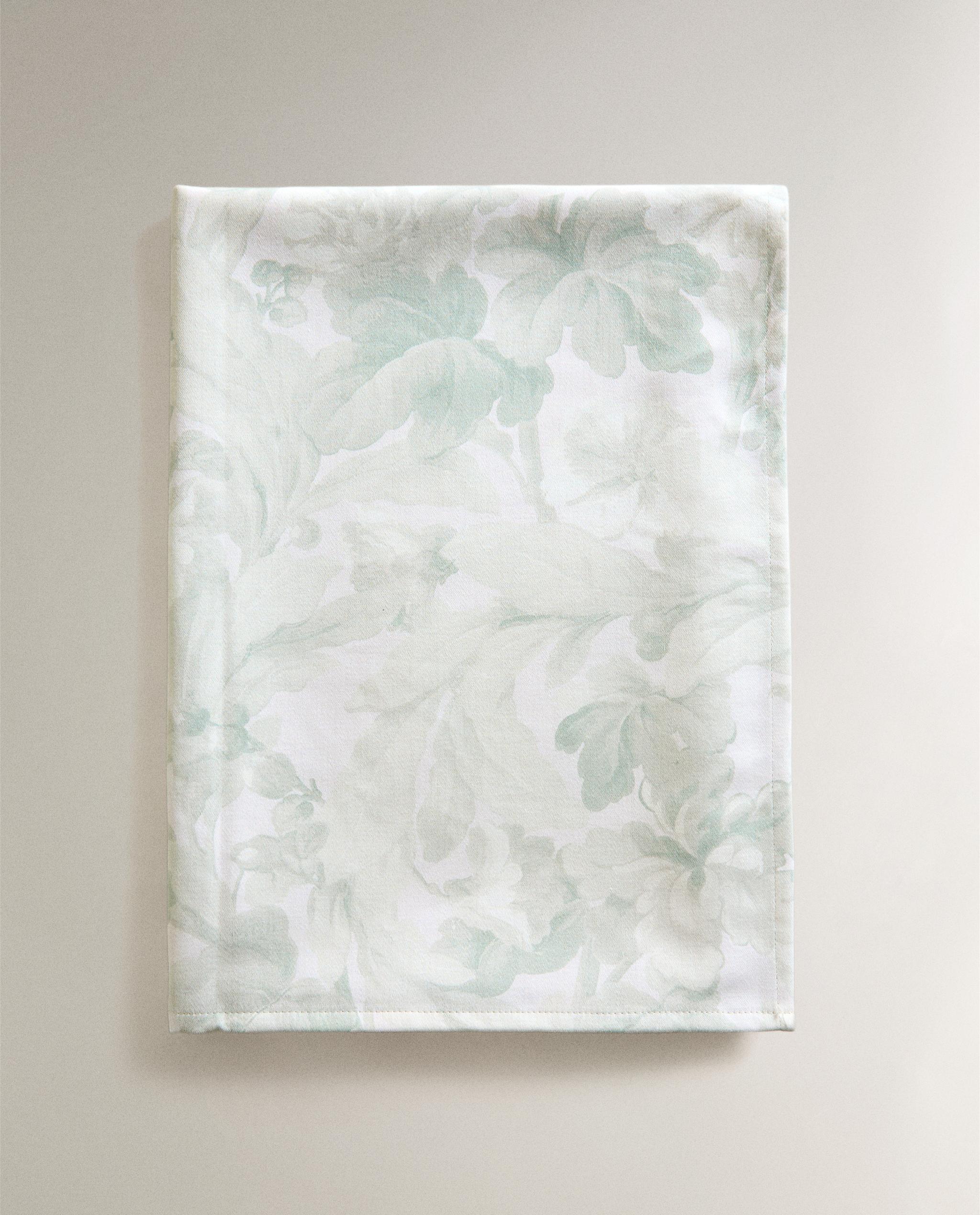 PLANT PRINT TABLE RUNNER product thumbnail 7