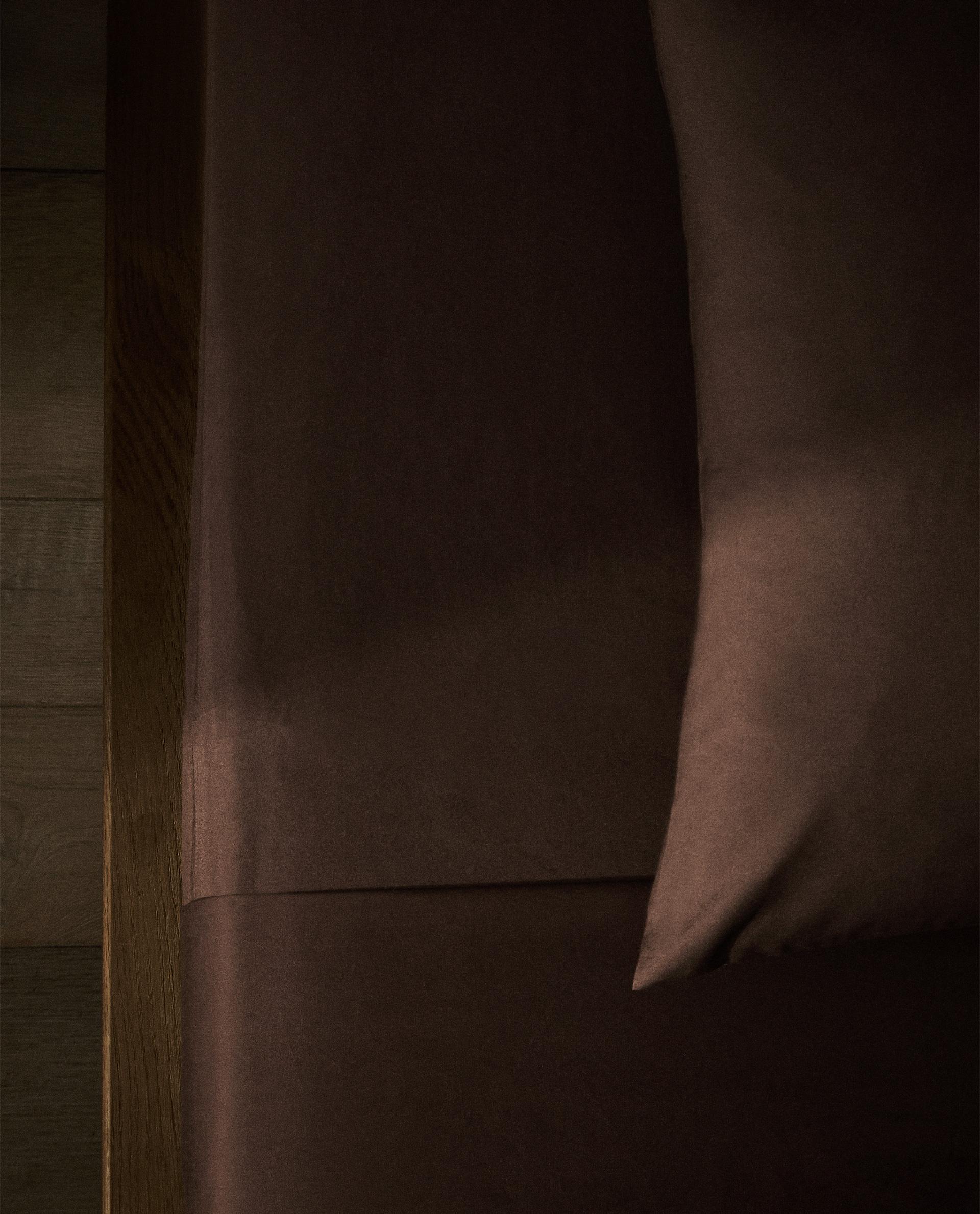 PERCALE FITTED SHEET | 30 CM HIGH (200 THREAD COUNT) product thumbnail 16
