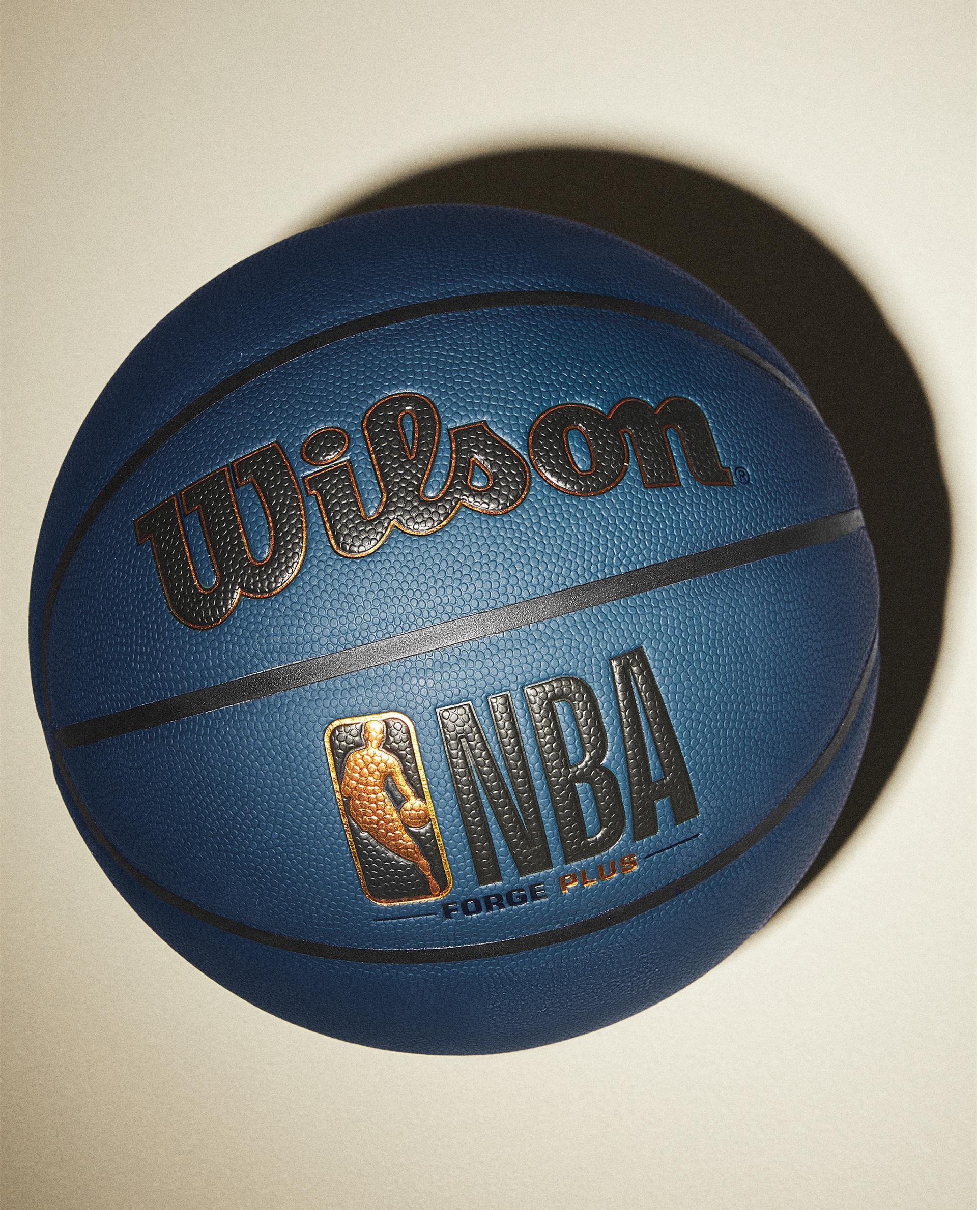 WILSON BASKETBALL