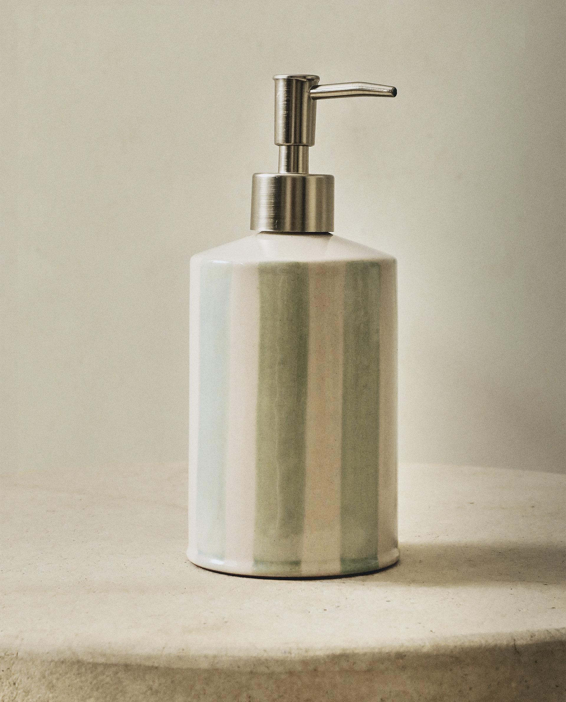 ストライプ セラミック ソープディスペンサー | Zara Home 日本