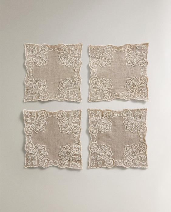 PAK PODMETAČA ZA ČAŠE OD POSTELJINE (PAK. OD 4)