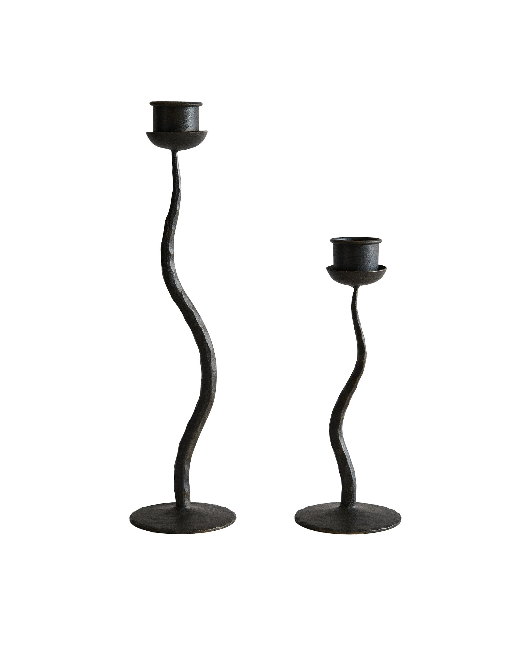 WAVY IRON CANDLE HOLDER product thumbnail 5