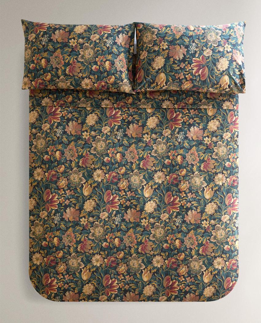 POSZWA NA KOŁDRĘ W KWIATY | Zara Home Polska / Poland