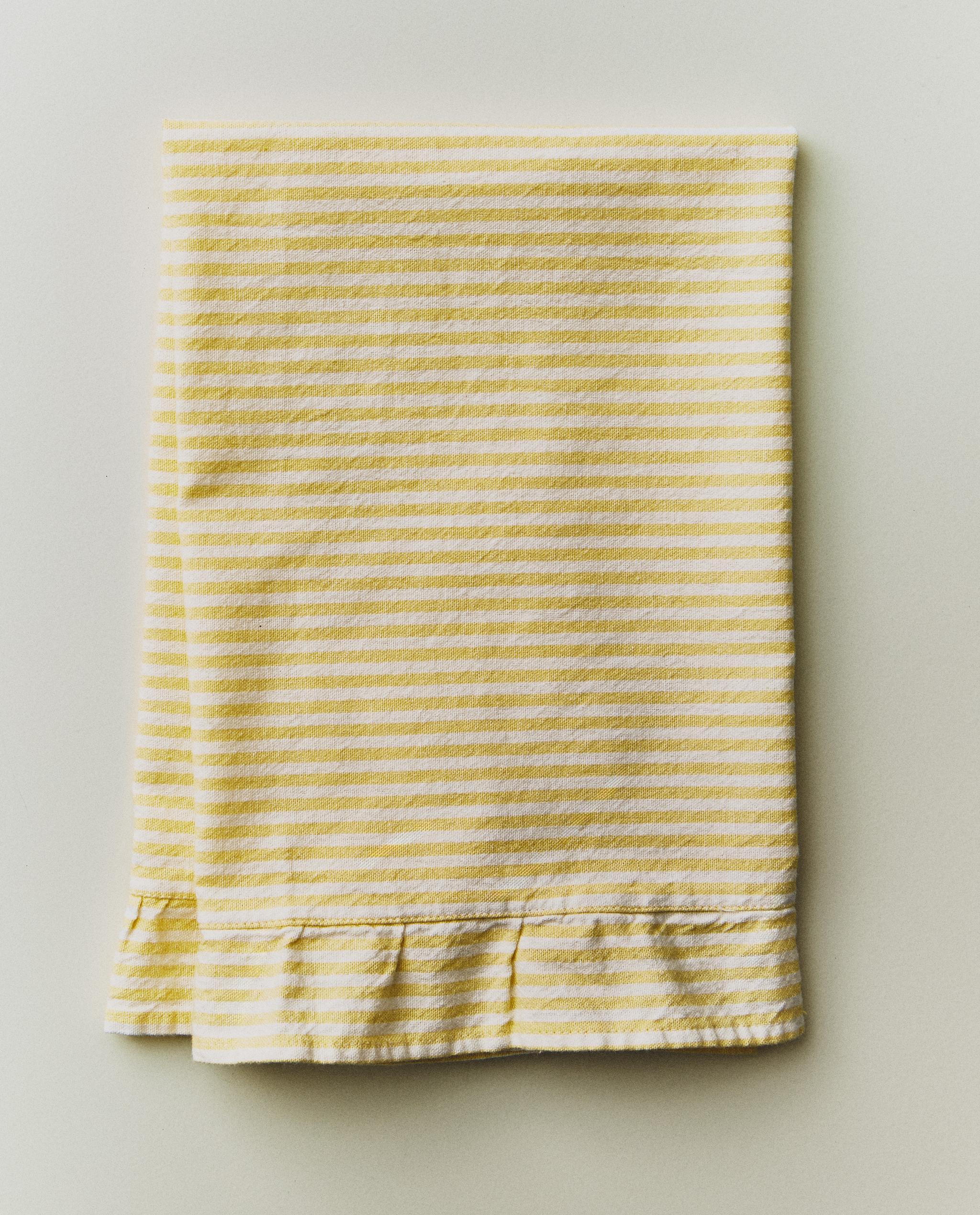 STRIPED TEA TOWEL WITH RUFFLE TRIM product thumbnail 8