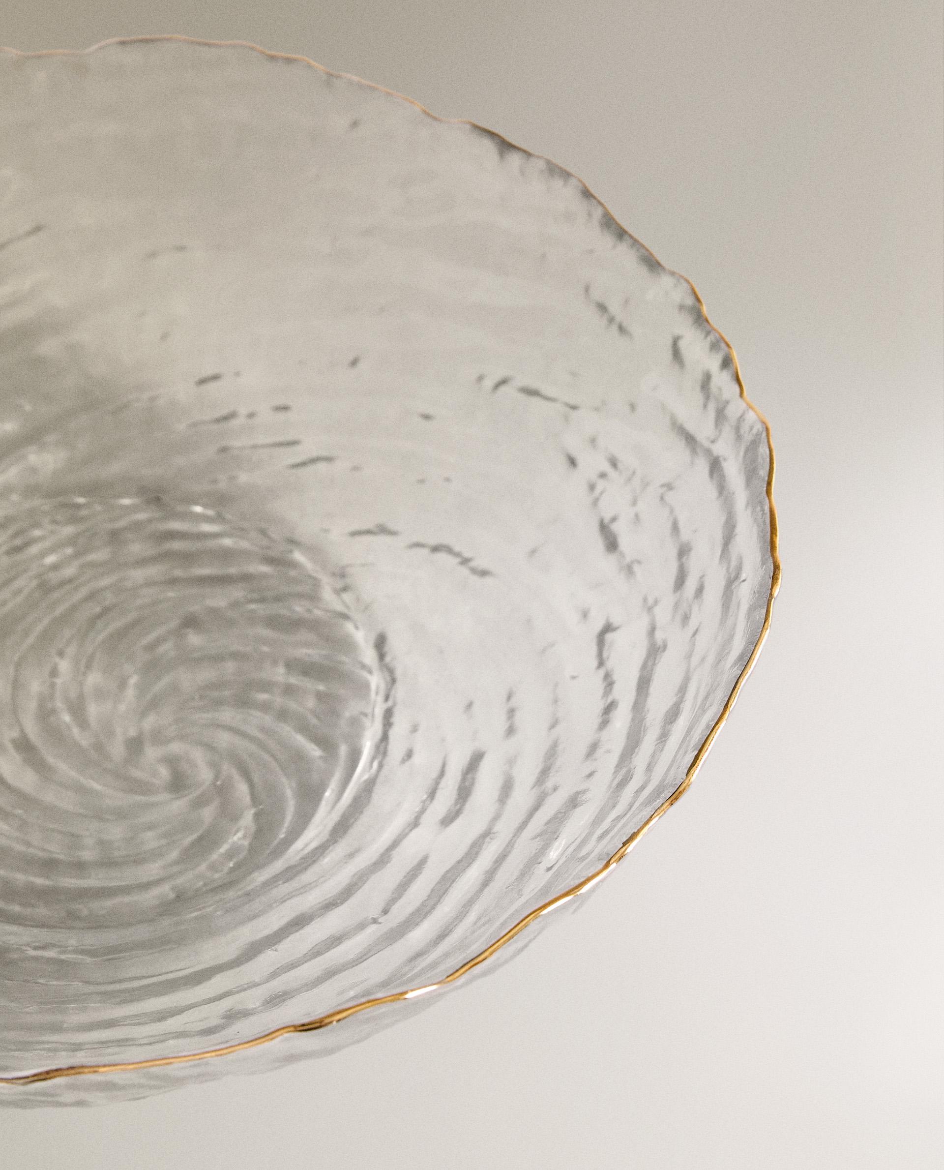 GLASS SALAD BOWL WITH GOLD RIM product thumbnail 7