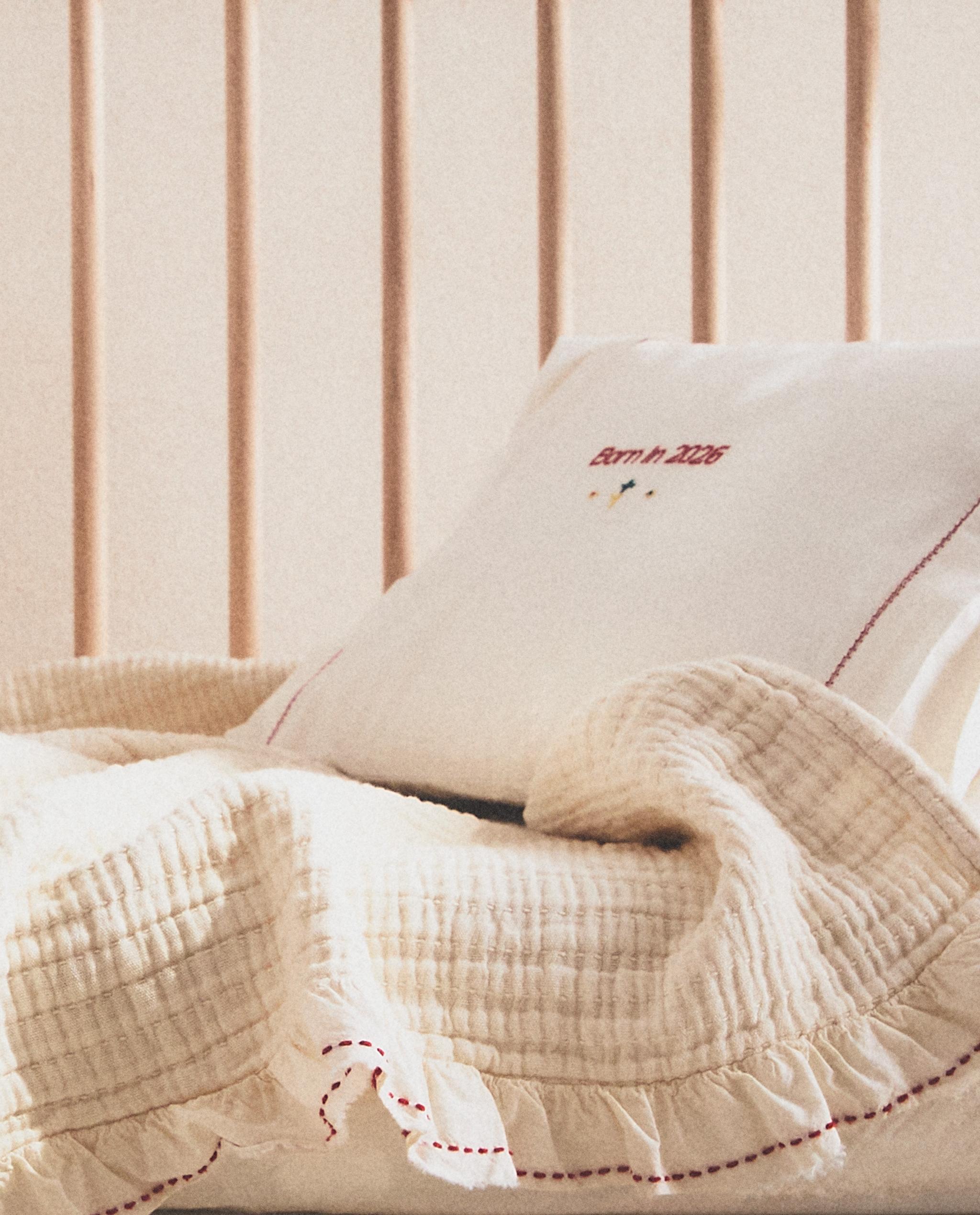 KIDS' TEXTURED BEDSPREAD WITH RUFFLE TRIM product thumbnail 11