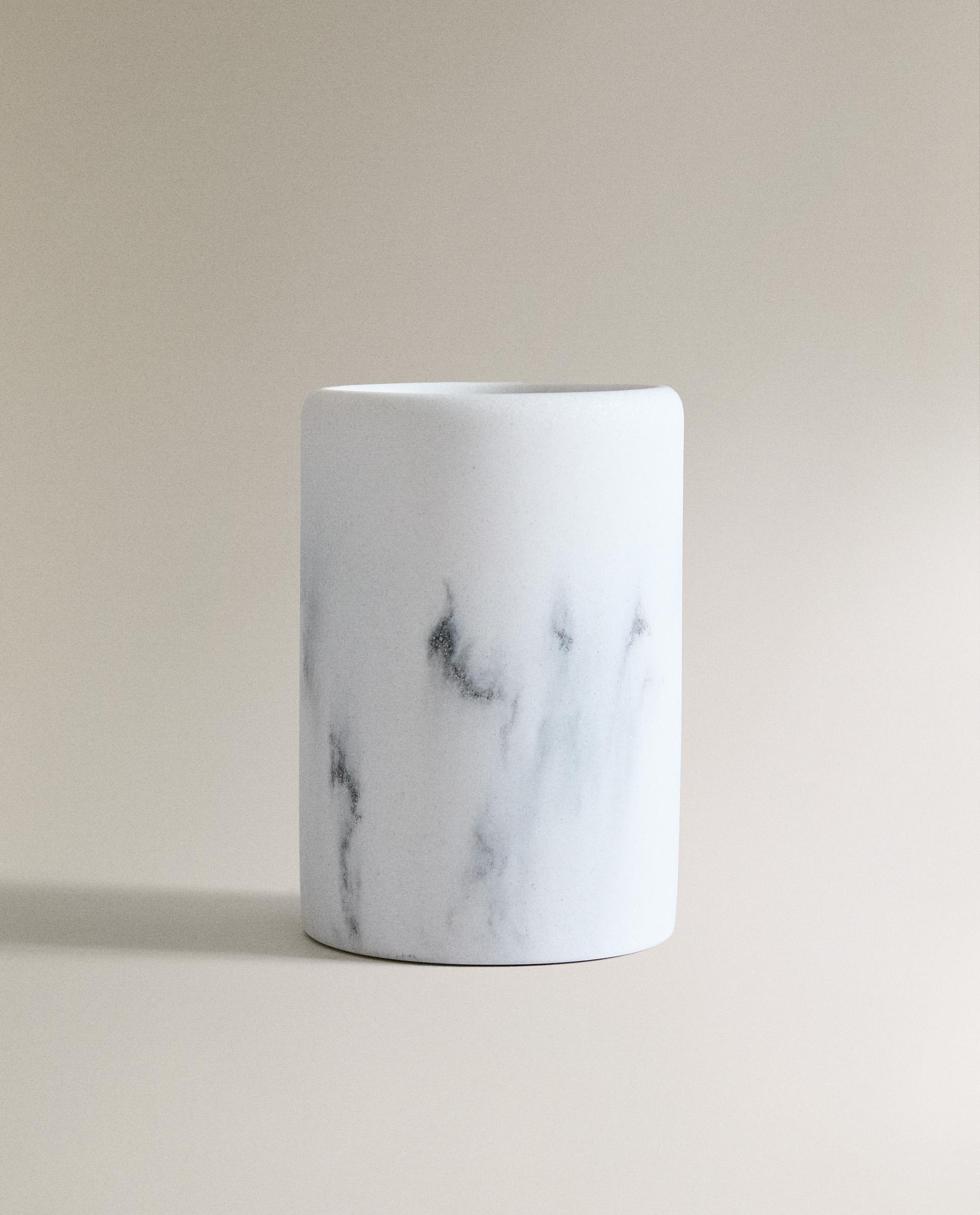 MARBLE-EFFECT RESIN BATHROOM SET product thumbnail 15