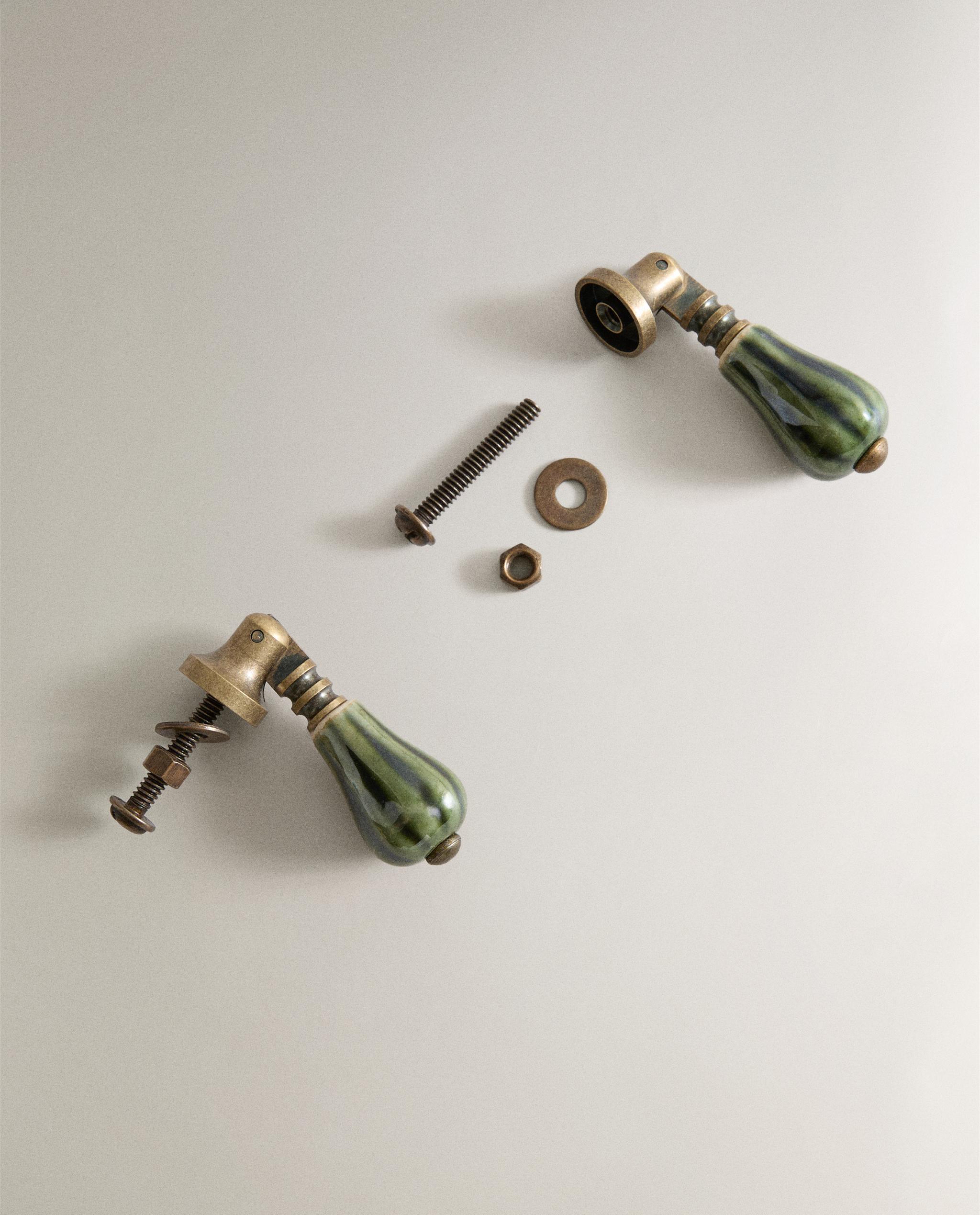 PACK OF CERAMIC DOOR KNOBS (PACK OF 2) product thumbnail 9