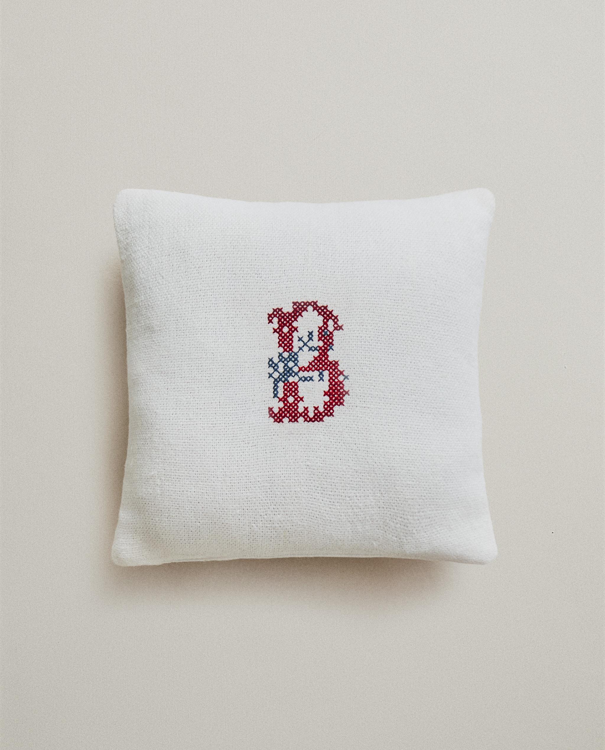 LINEN CUSHIONS WITH ALPHABET EMBROIDERY product thumbnail 18