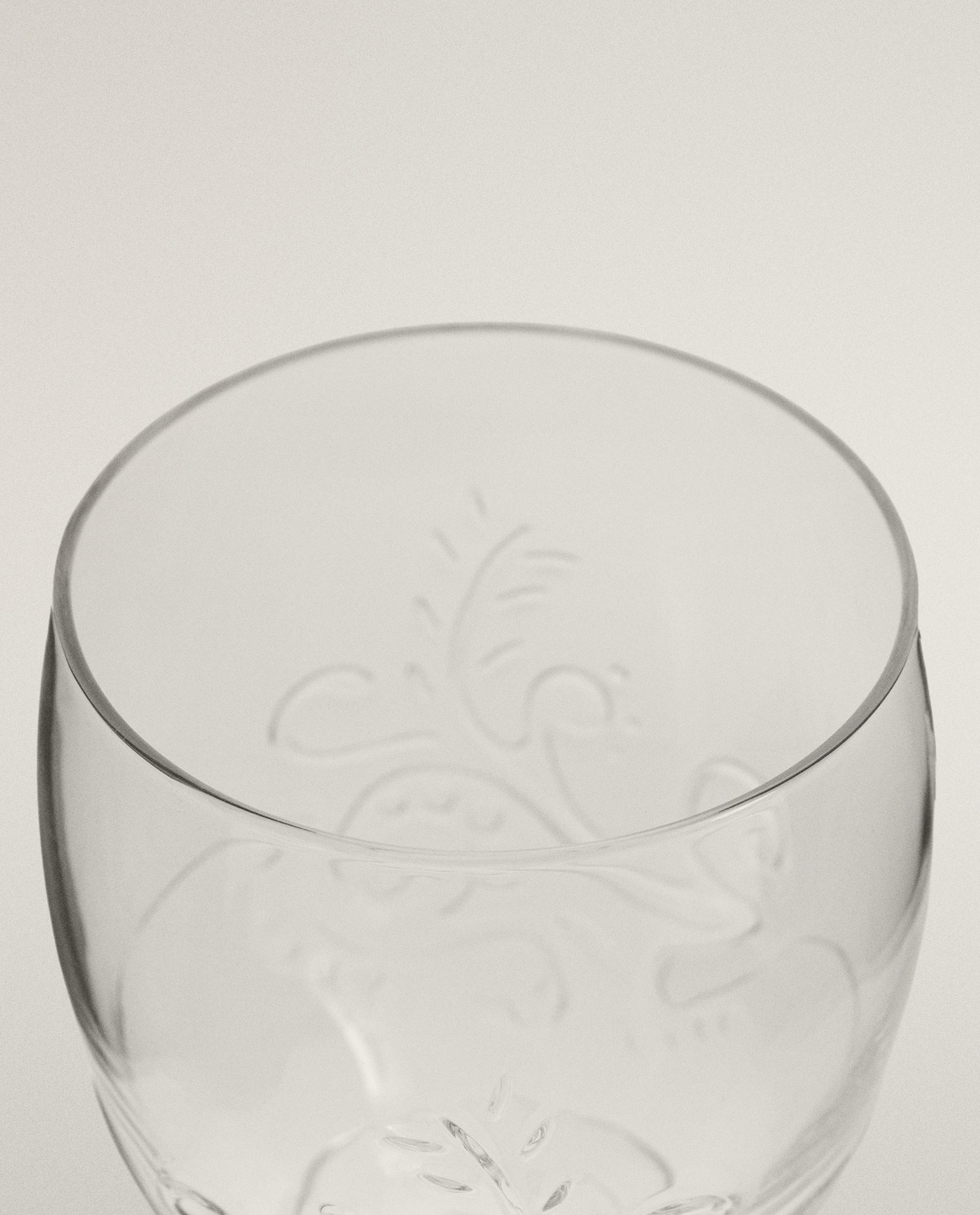 RAISED FLORAL DESIGN GLASS TUMBLER product thumbnail 4