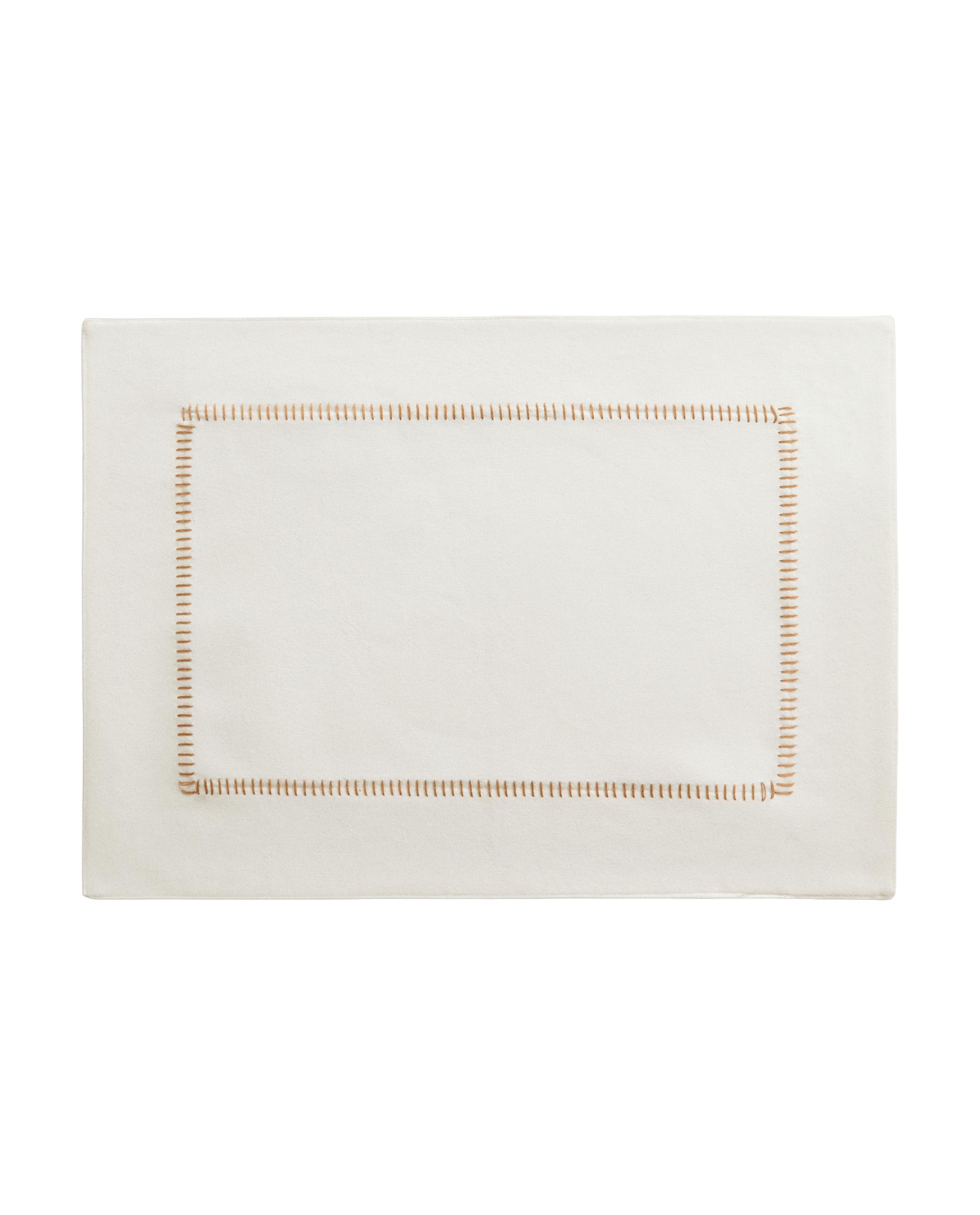 PLACEMAT WITH CONTRAST TOPSTITCHING product thumbnail 7