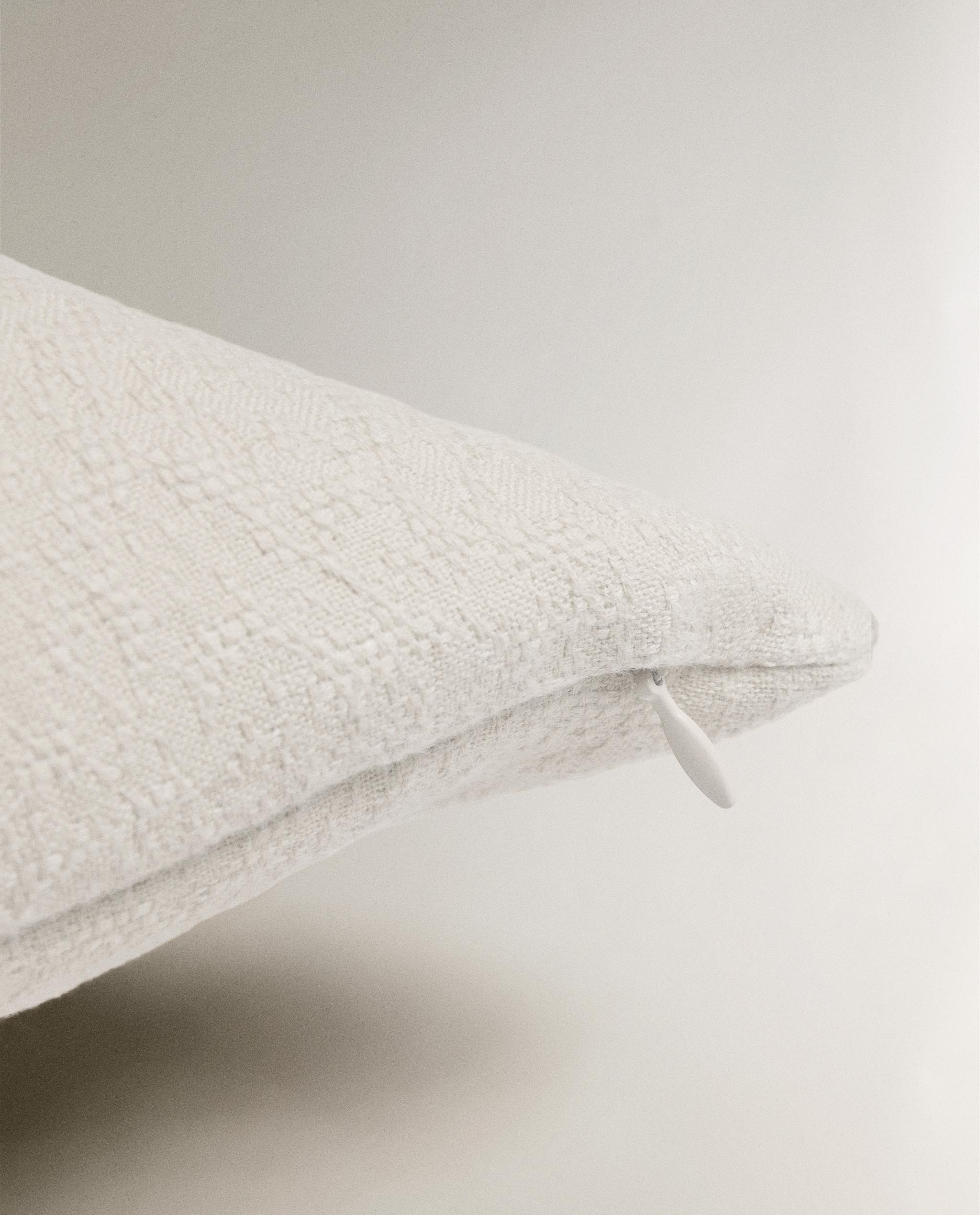 COTTON JACQUARD CUSHION COVER product thumbnail 15